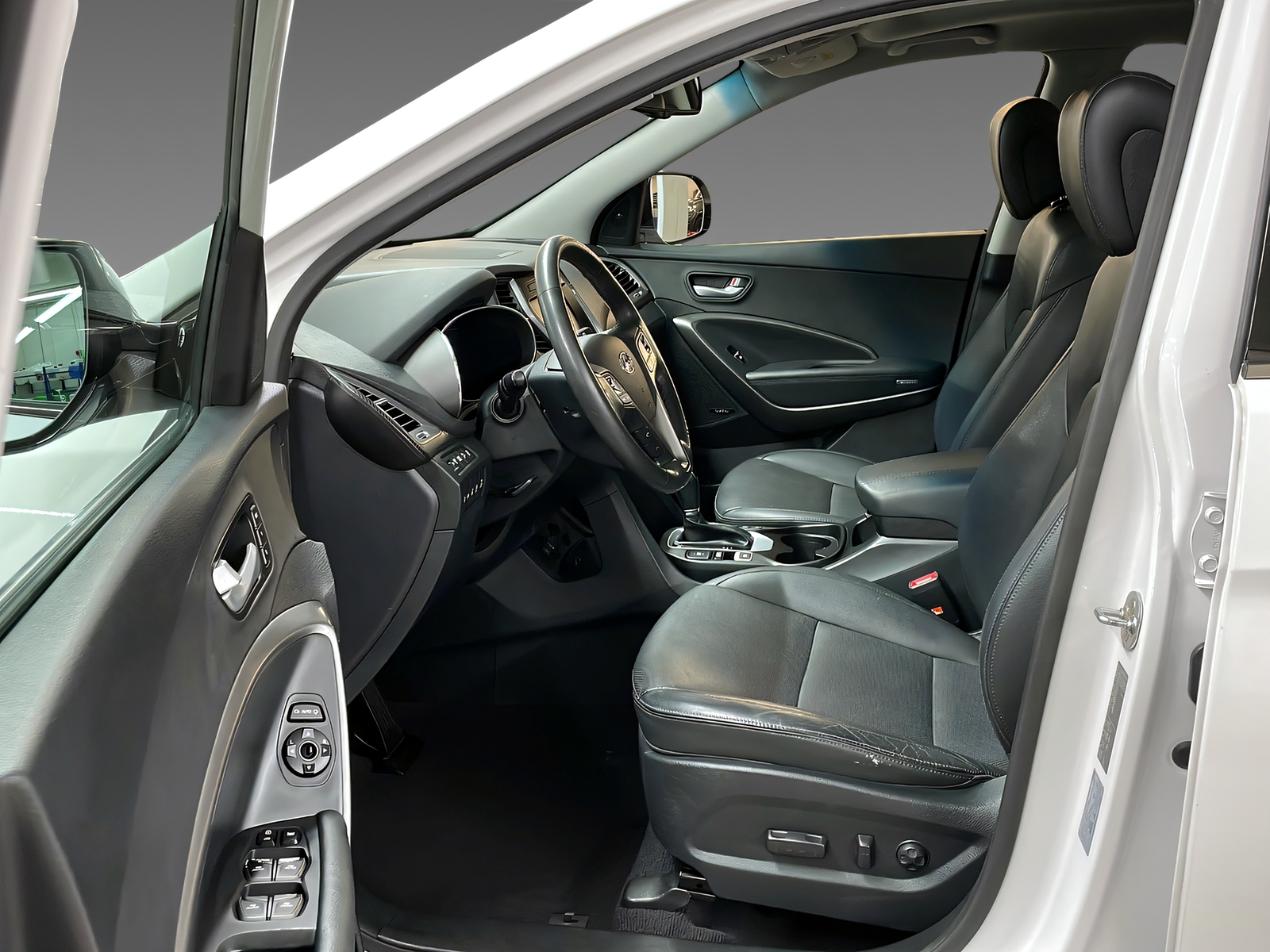 HYUNDAI Santa Fe 2.2 CRDi Premium 4WD-image-5