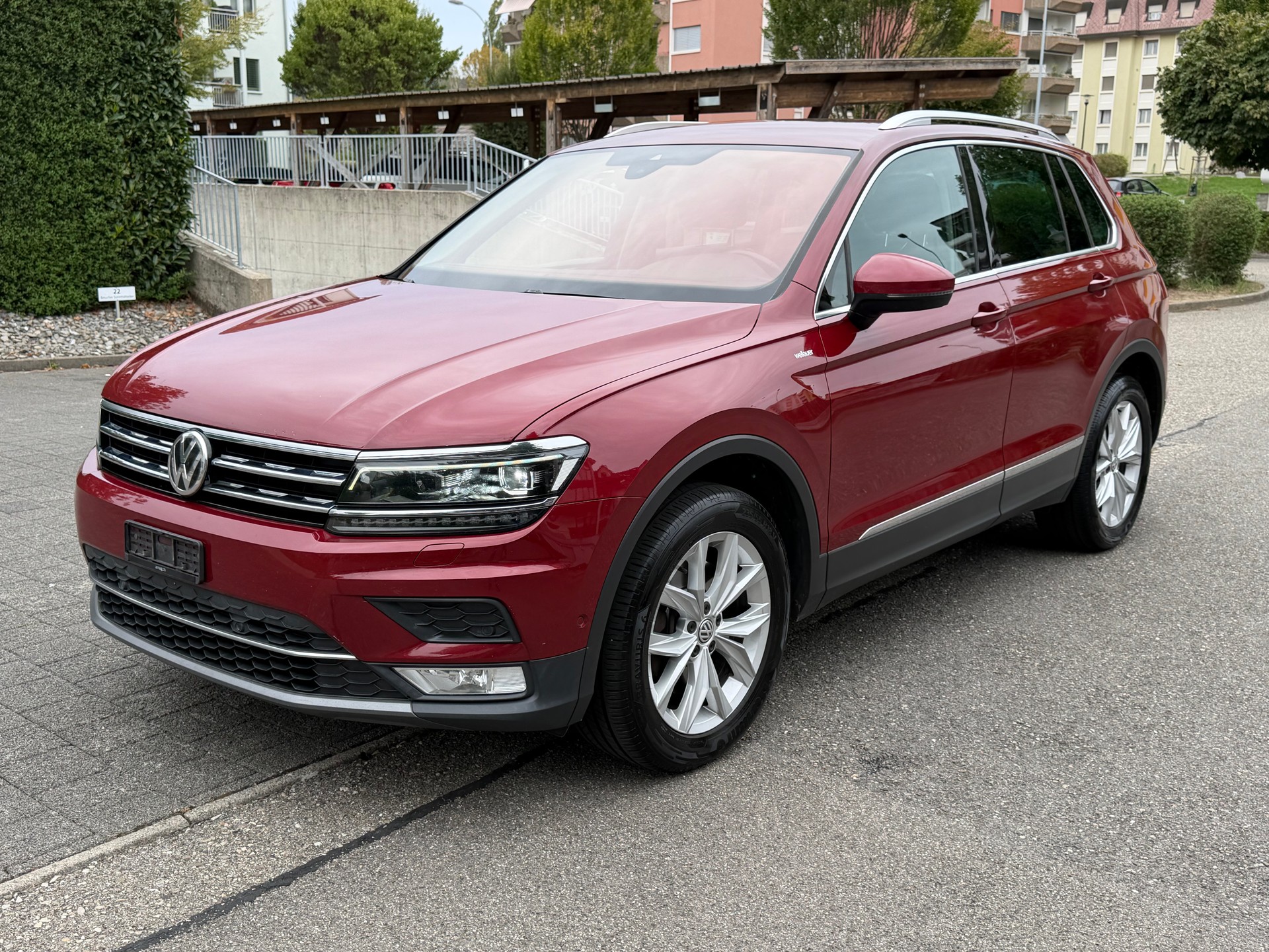 VW Tiguan 2.0 TDI SCR Highline 4Motion DSG-image-0