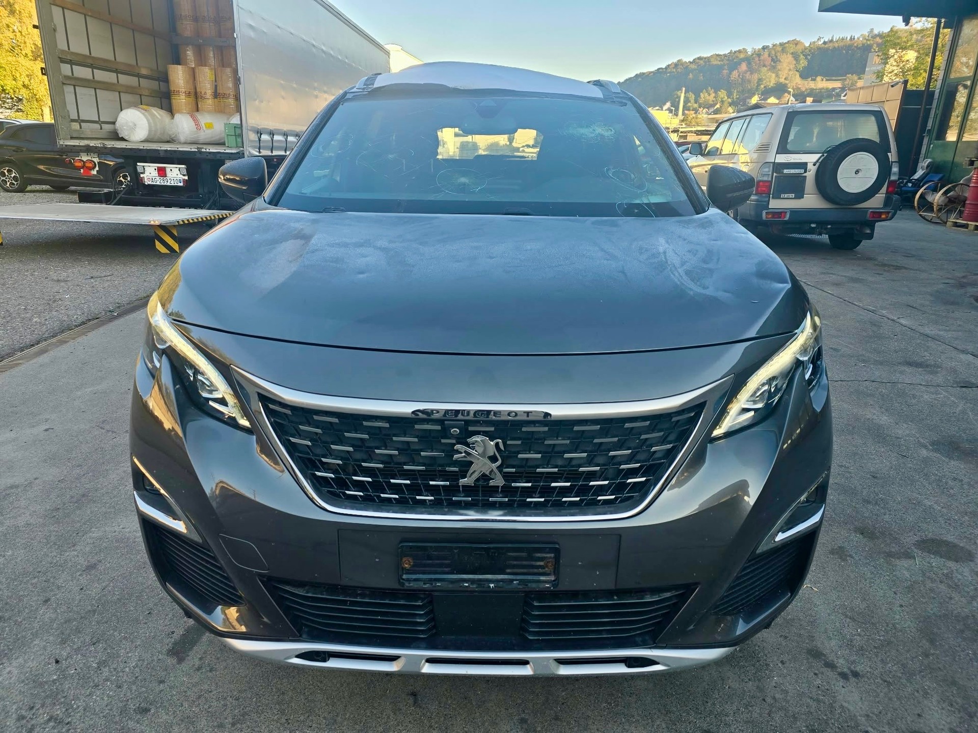 PEUGEOT 5008 1.6Pure Tech GT Line EAT8-image-6
