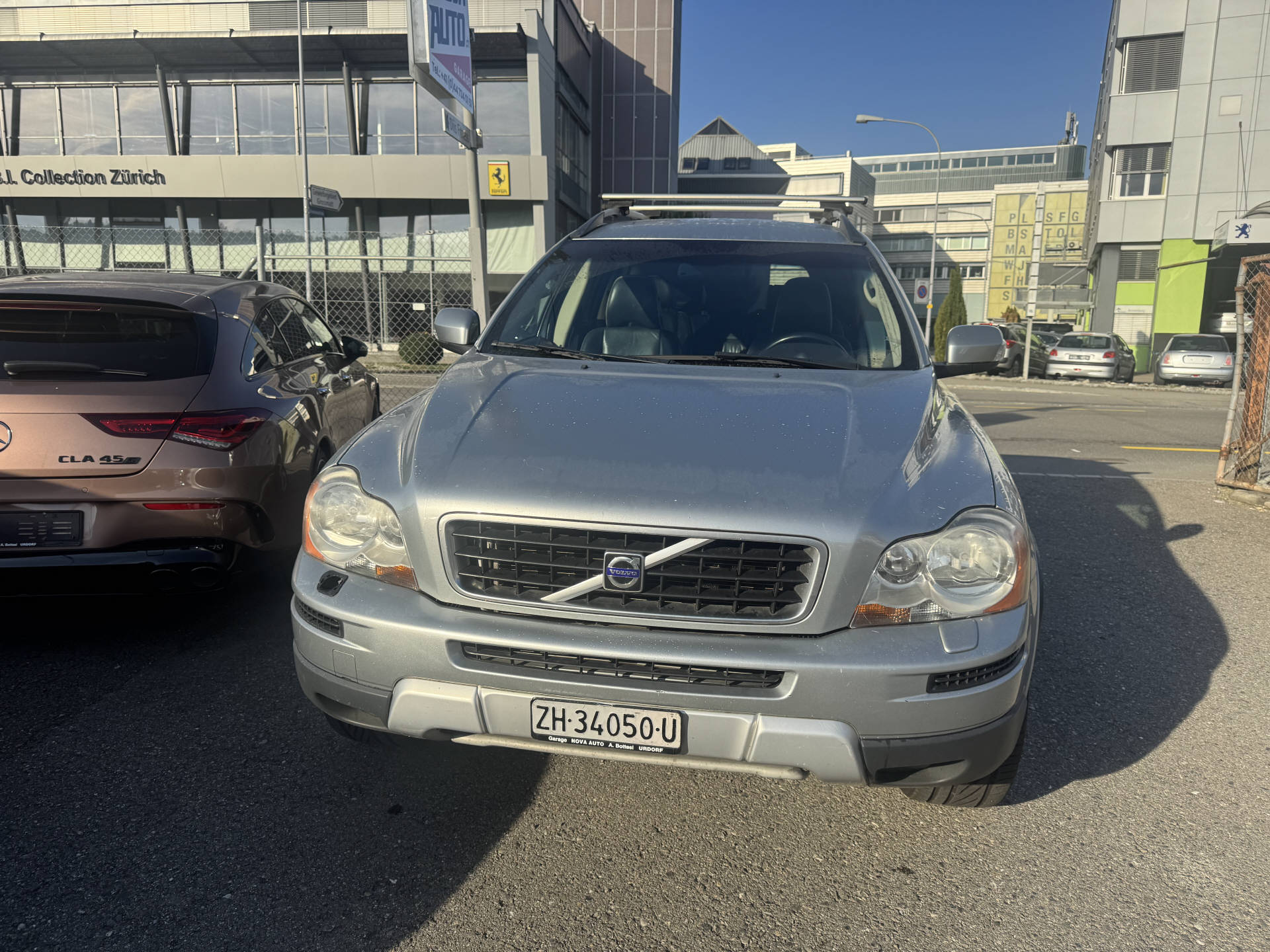 VOLVO XC90 2.4D5 Momentum 7P. AWD-image-1