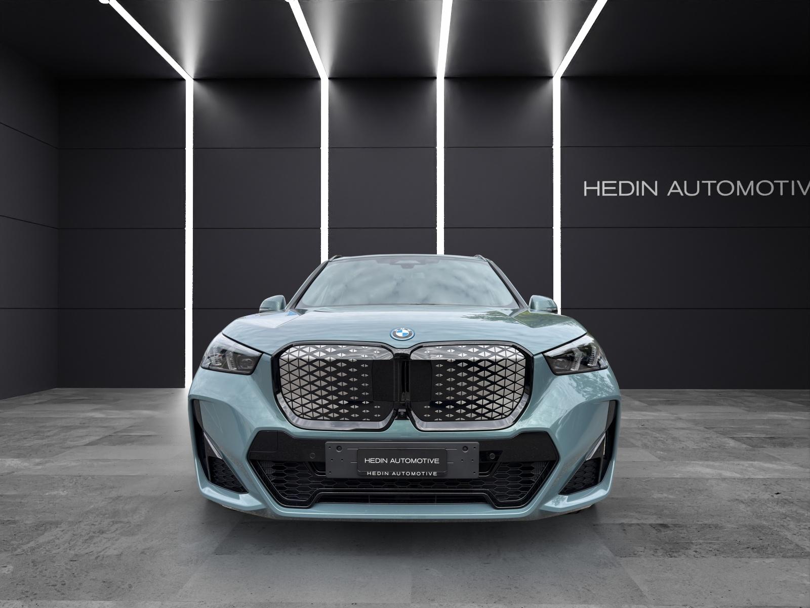 BMW iX1 U11 30 xDrive-image-6