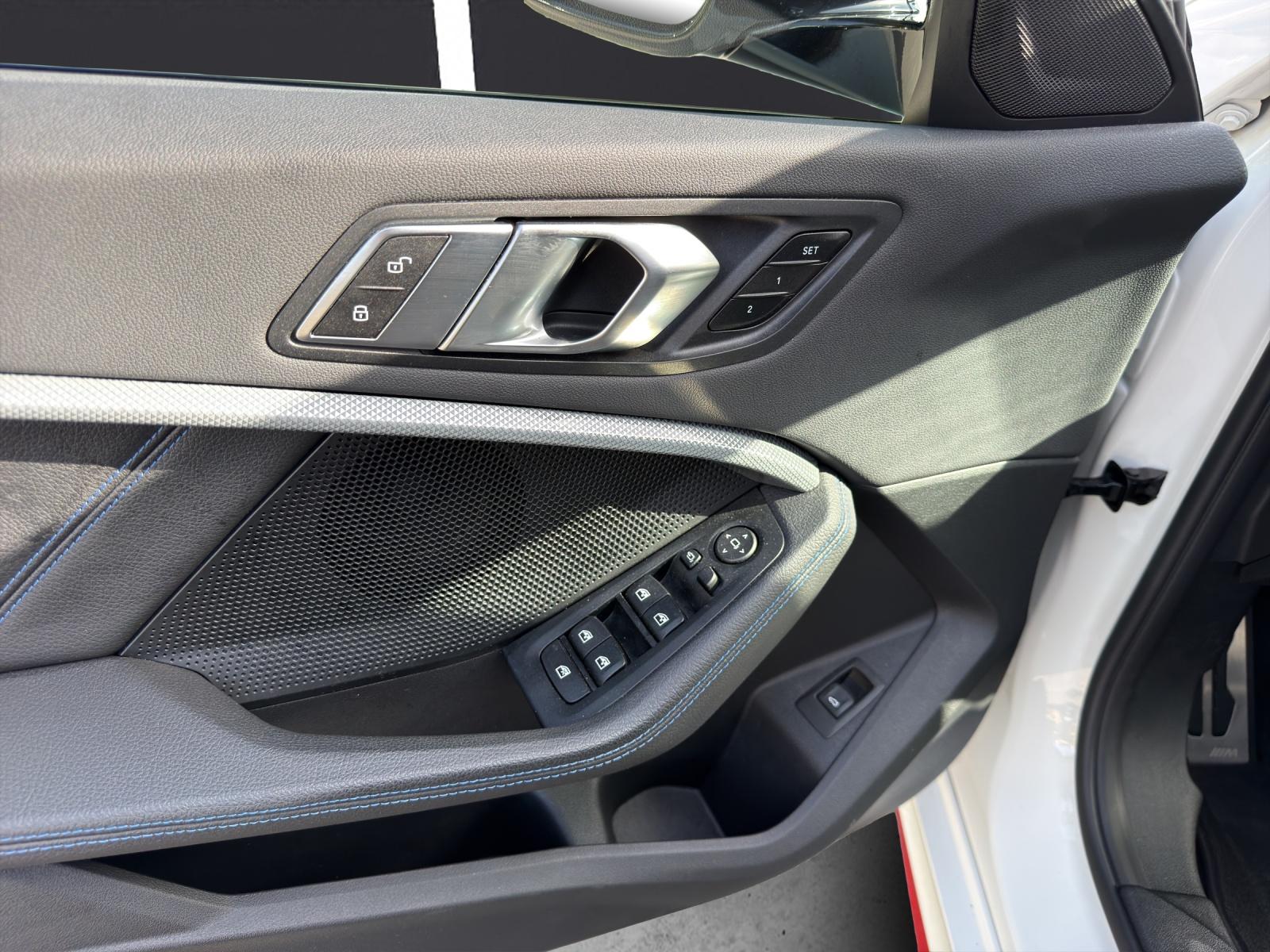 BMW 1er Reihe F40 128ti-image-7