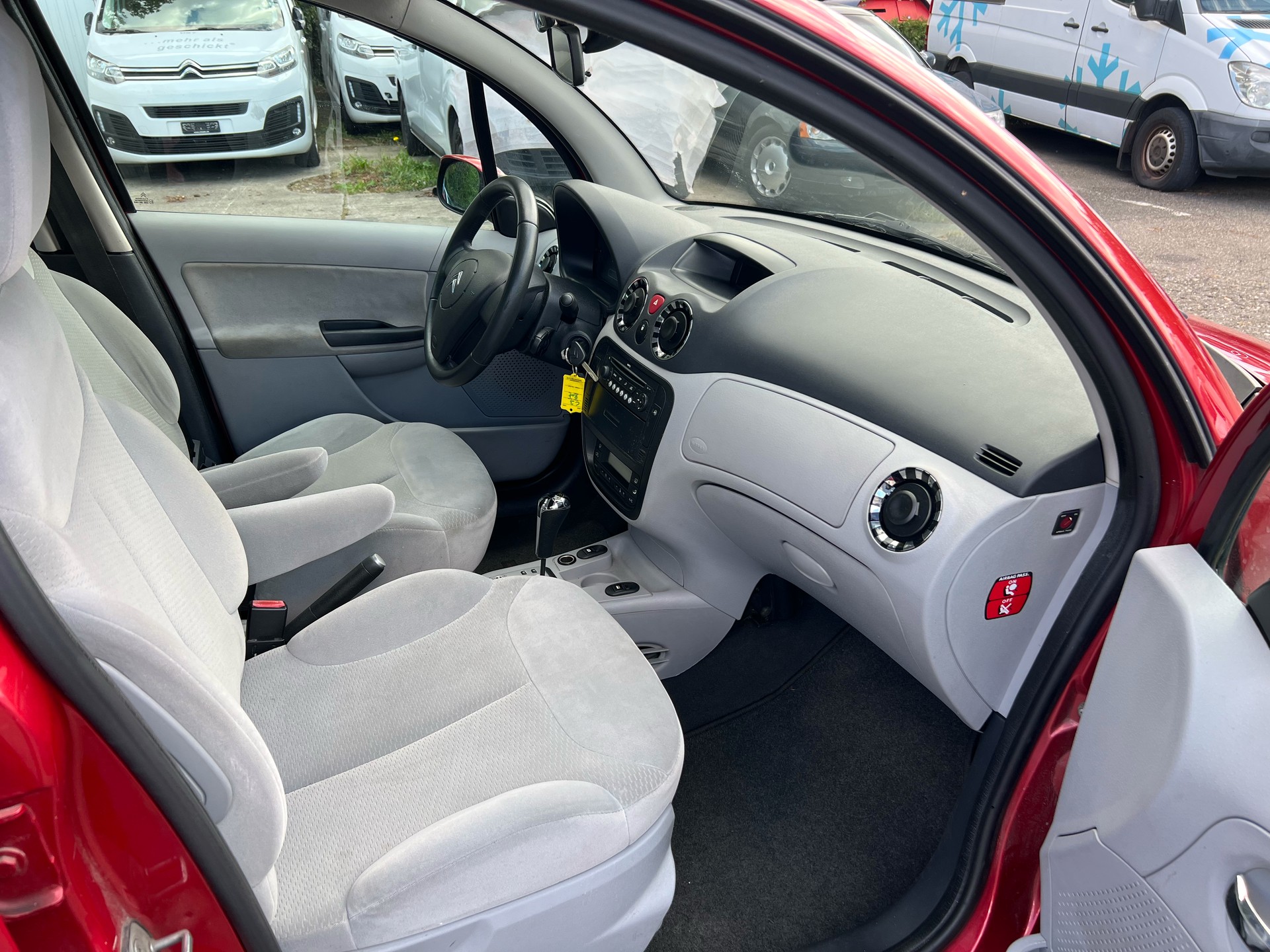 CITROEN C3 1.6i 16V Exclusive-image-10