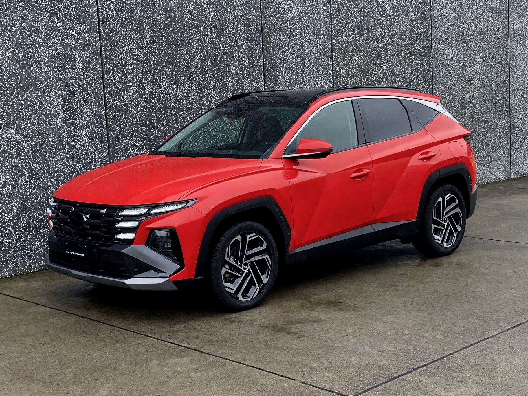 HYUNDAI Tucson 1.6 TGDI*PlugInHybrid*Swiss*Vertex*4WD*-image-0