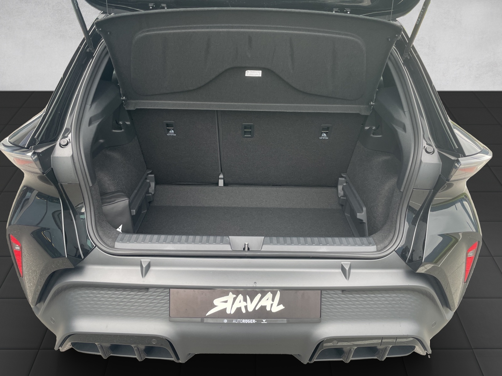 CUPRA Raval 37 kWh + Prime Edition-image-13