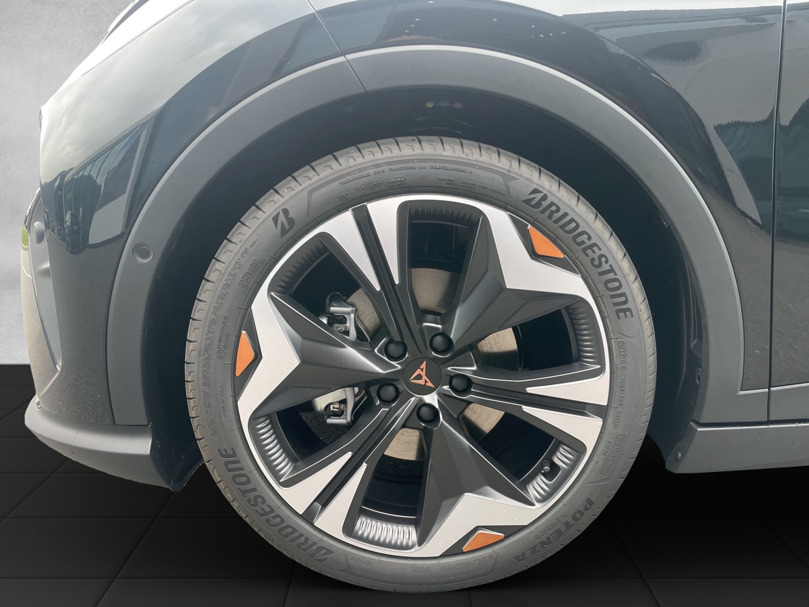 CUPRA Raval 37 kWh + Prime Edition-image-14