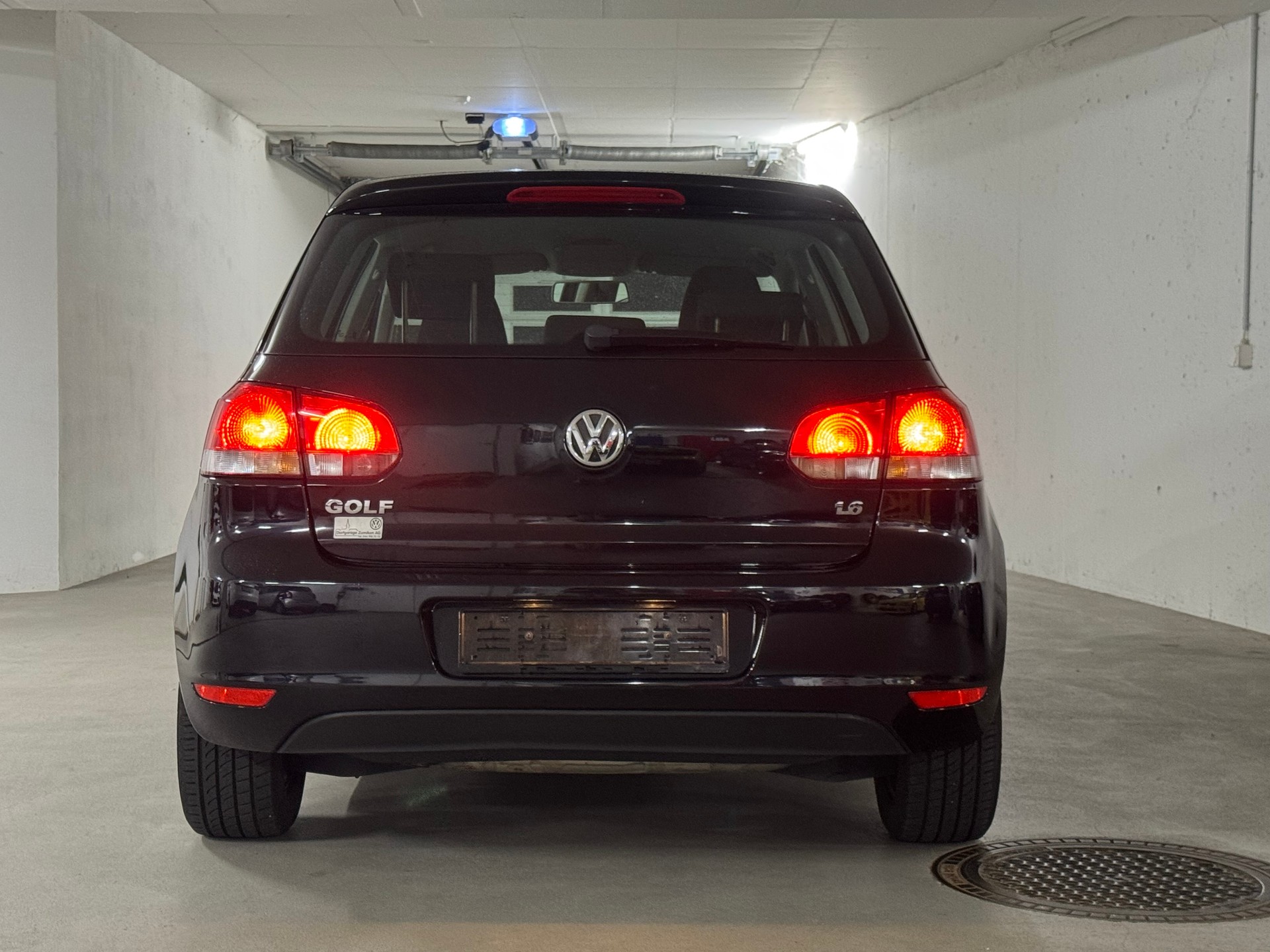 VW Golf 1.6 Comfortline CH-Fahrzeug-image-5