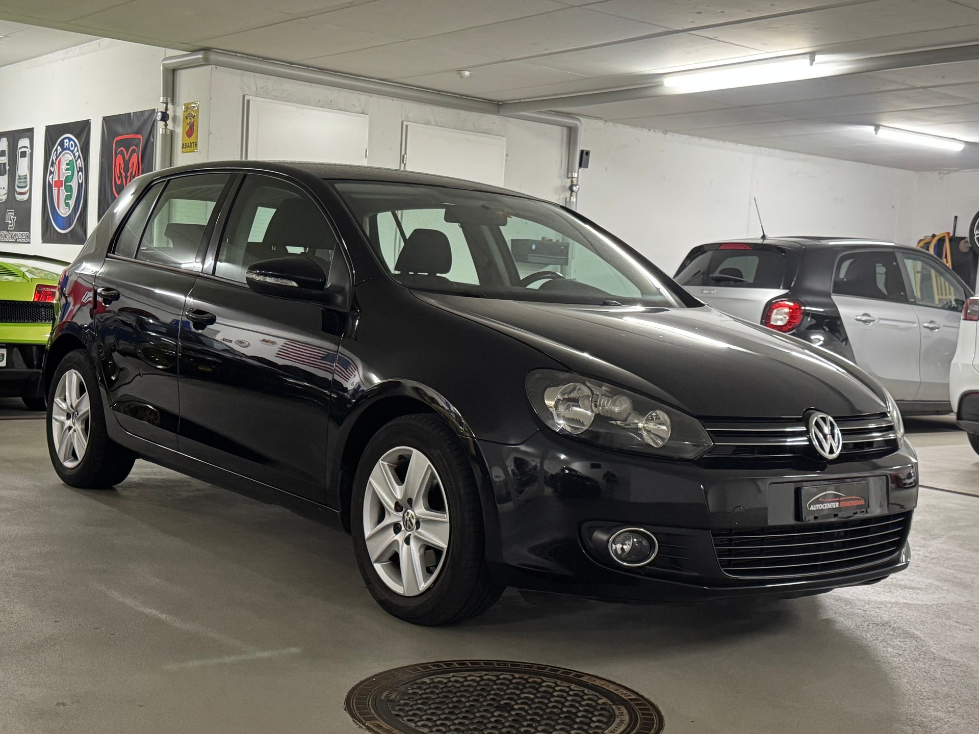 VW Golf 1.6 Comfortline CH-Fahrzeug-image-2