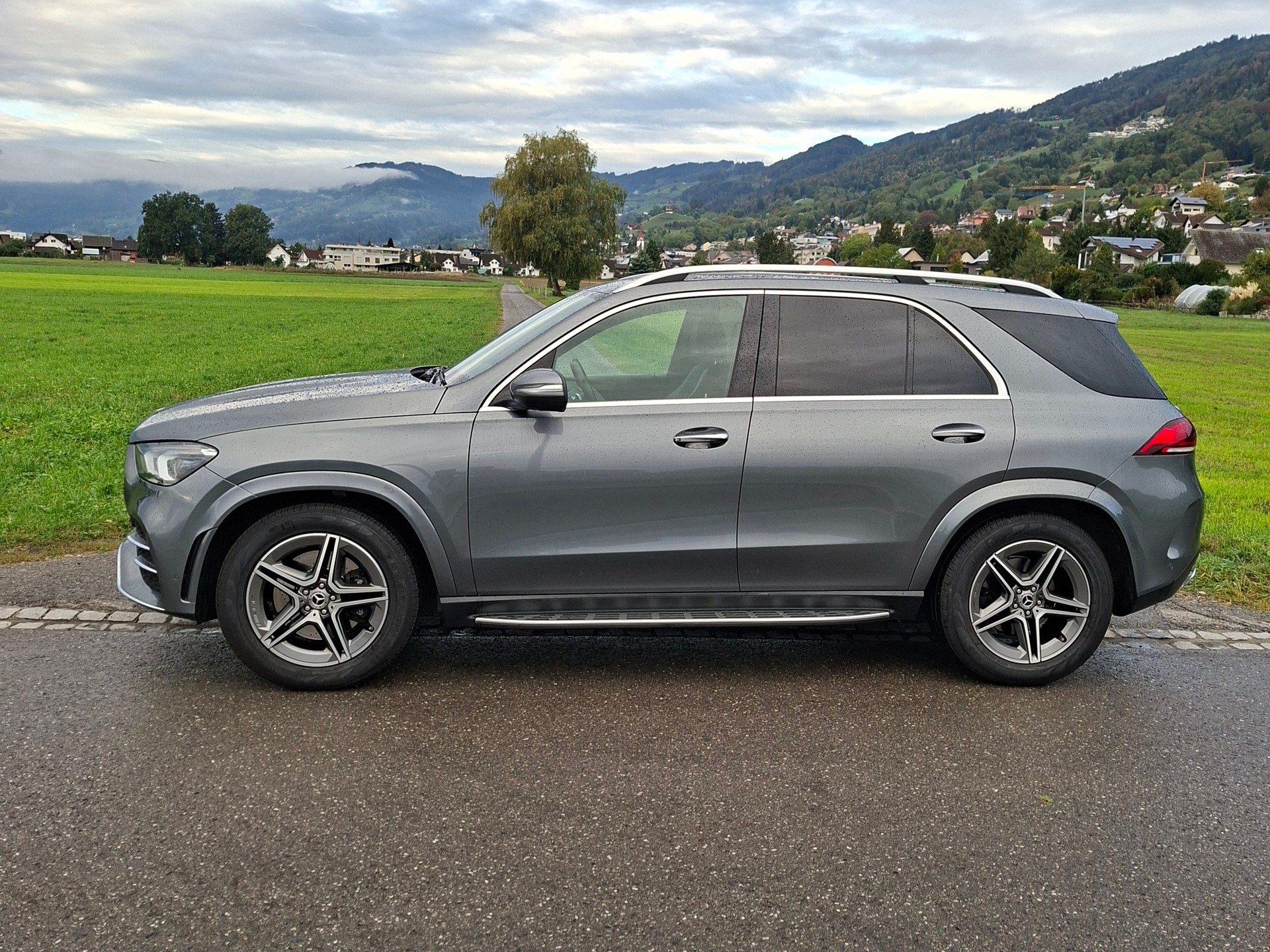 MERCEDES-BENZ GLE 350 d 4Matic 9G-Tronic-image-4