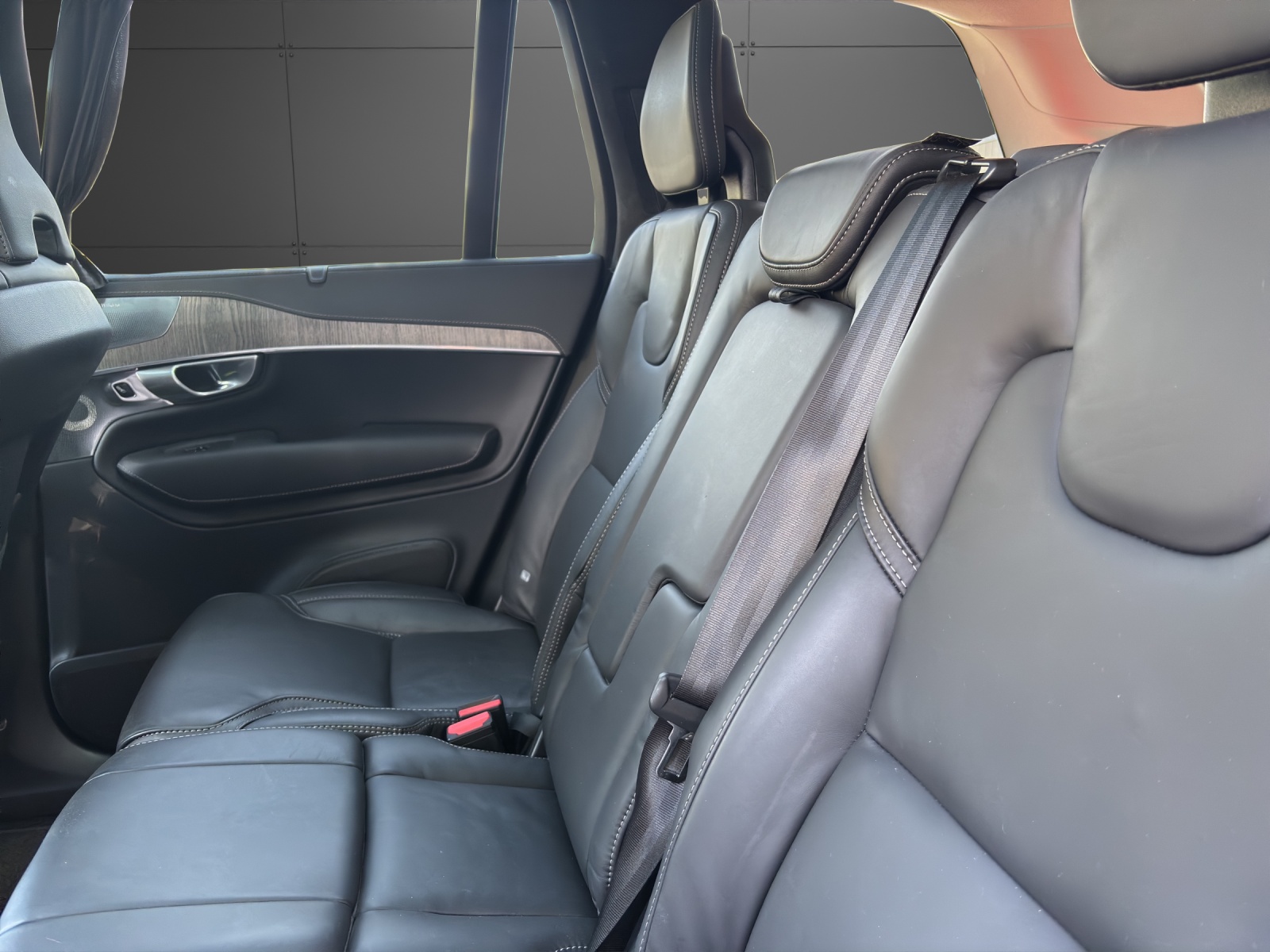 VOLVO XC90 T8 eAWD PluginHybrid Ultimate Dark Geartronic-image-10