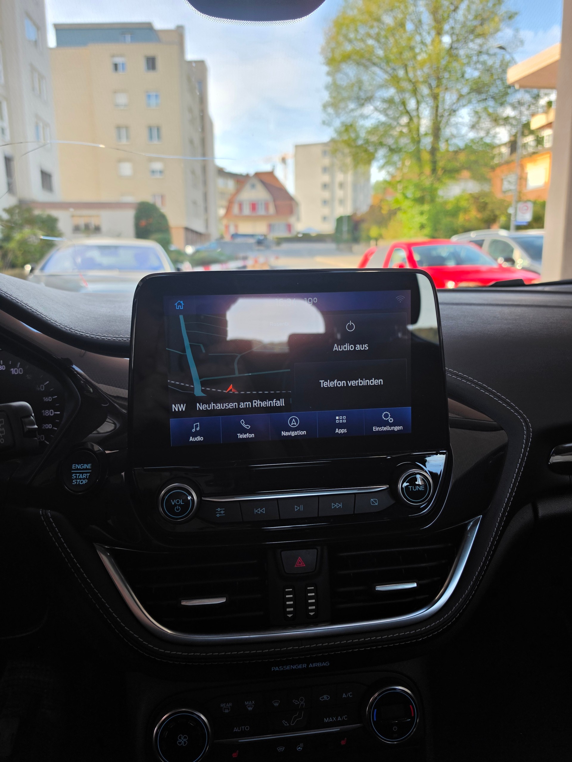 FORD Fiesta 1.0 SCTi Vignale Automat-image-11