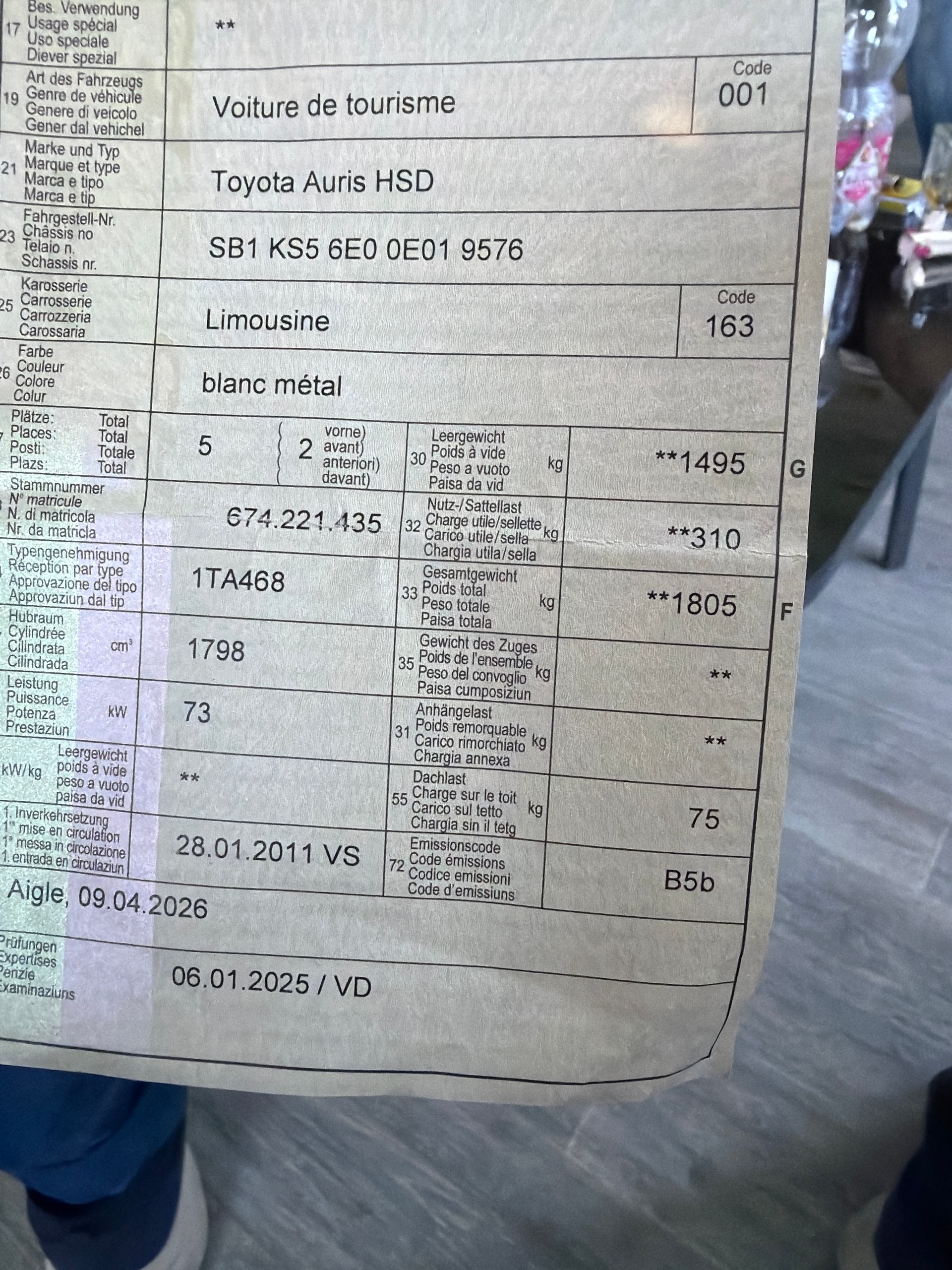 TOYOTA Auris 1.8 16V HSD Linea Sol Premium-image-9