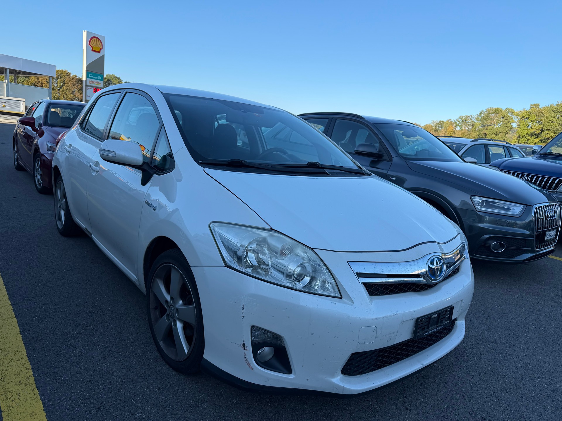 TOYOTA Auris 1.8 16V HSD Linea Sol Premium-image-2