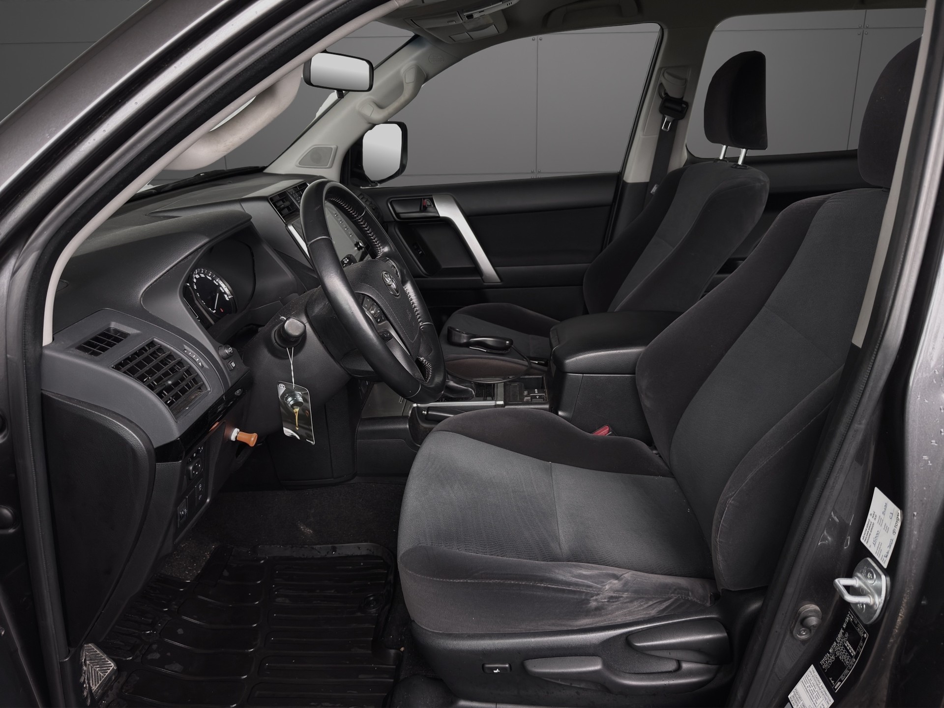 TOYOTA Land Cruiser 2.8TD Comfort Automatic-image-6