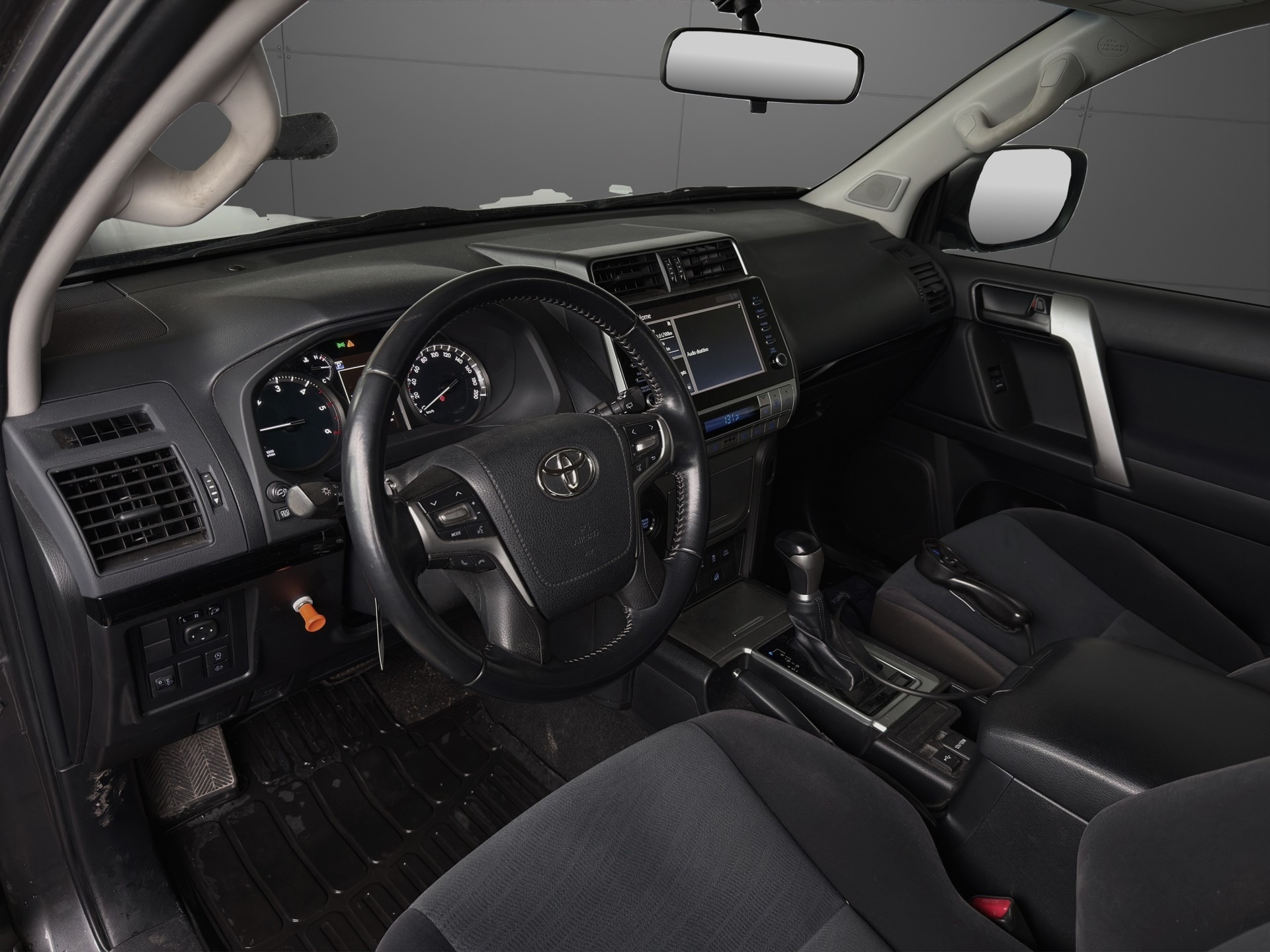 TOYOTA Land Cruiser 2.8TD Comfort Automatic-image-7