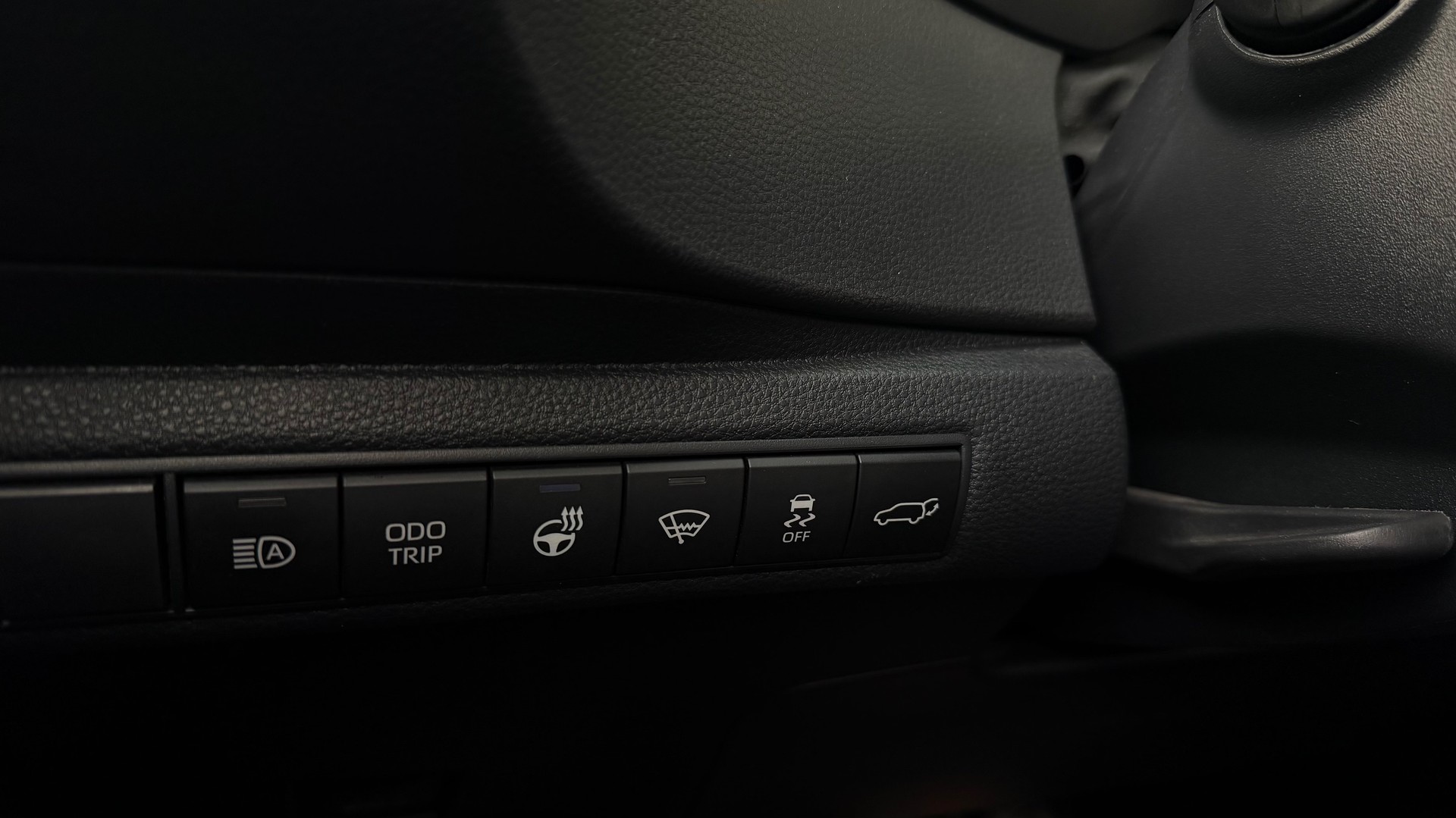 TOYOTA Corolla Touring Sports 2.0 HSD Premium e-CVT-image-14