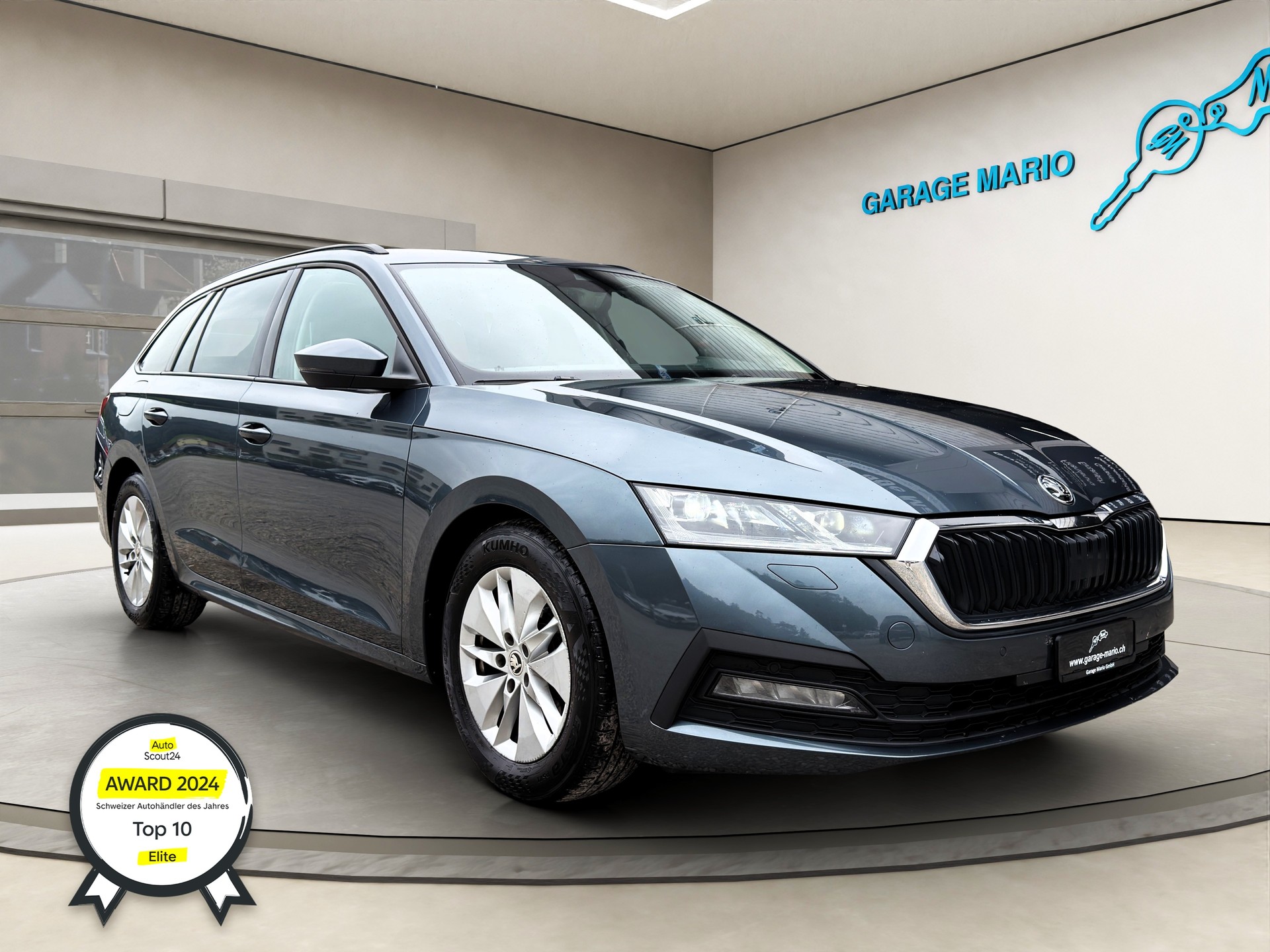 SKODA Octavia Combi 2.0 TDI DSG Ambition 4x4 ✅CH-Fahrzeug & 8-fach bereift✅-image-0