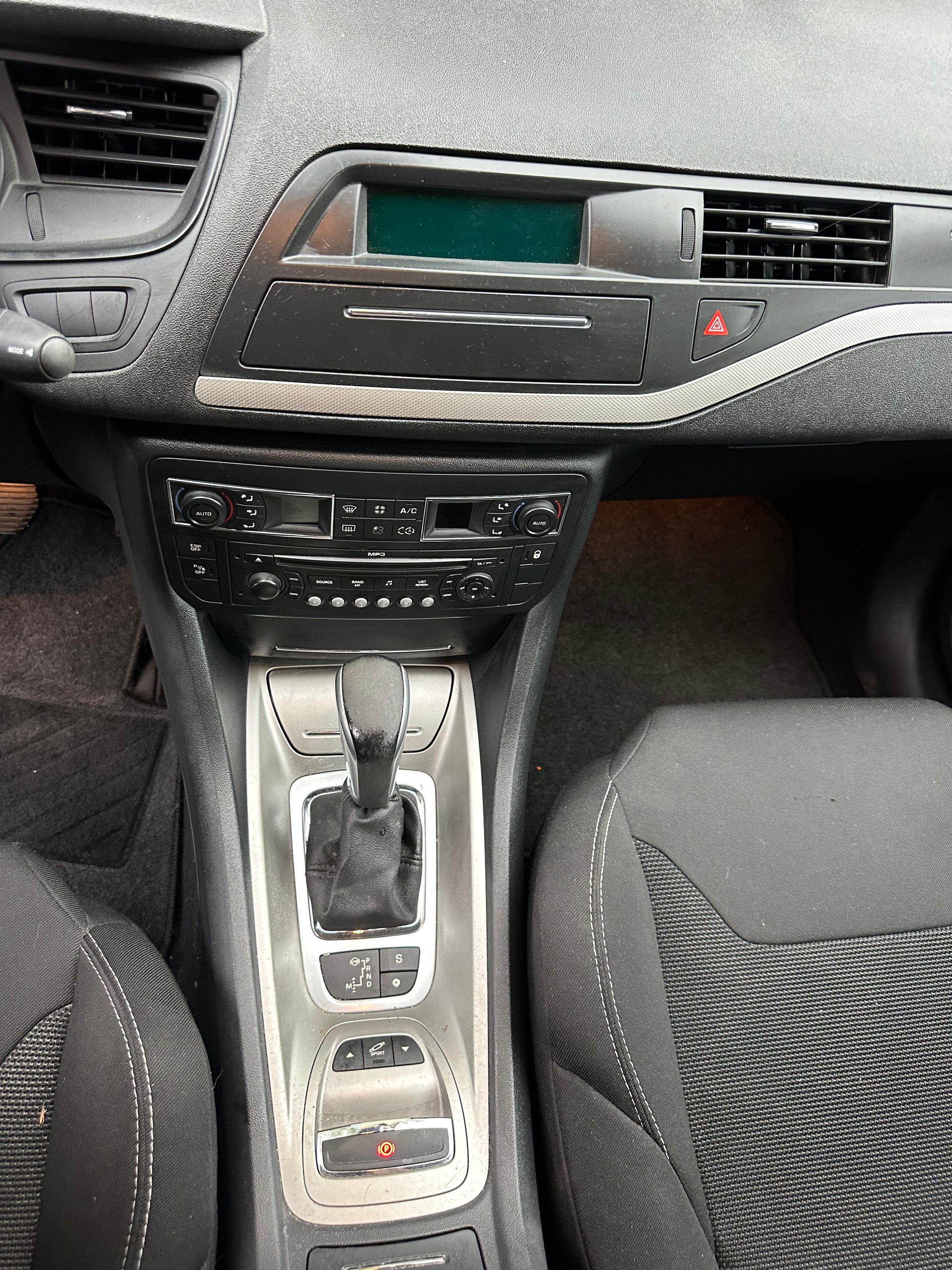 CITROEN C5 Berline 2.0i Exclusive Automatic-image-9