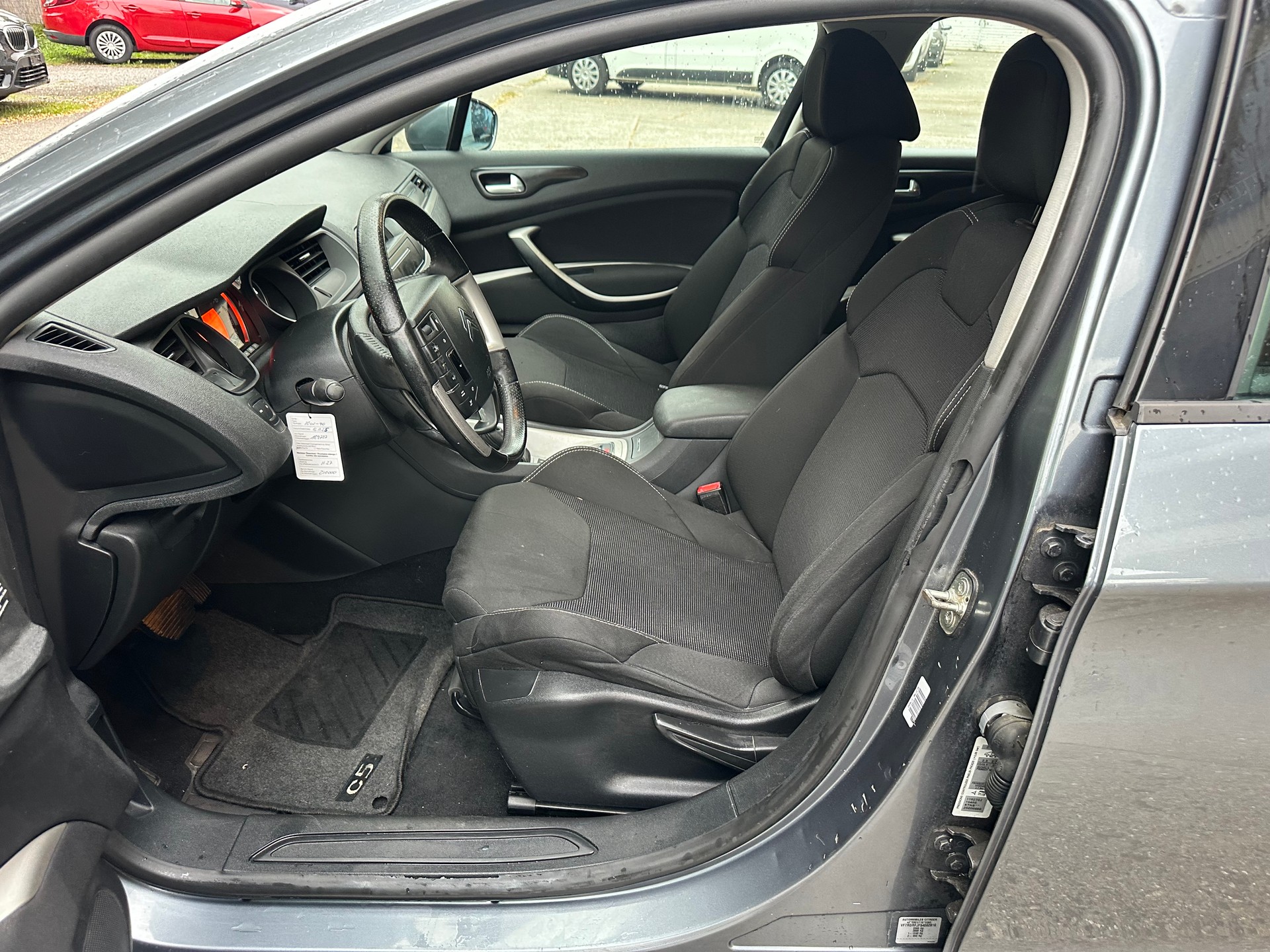 CITROEN C5 Berline 2.0i Exclusive Automatic-image-8