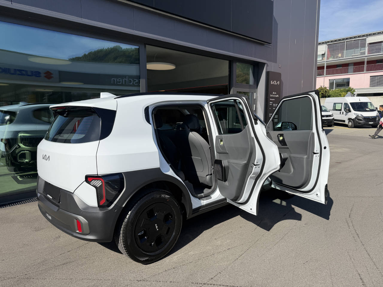 KIA EV2 42.2 kWh Earth 4P-image-5