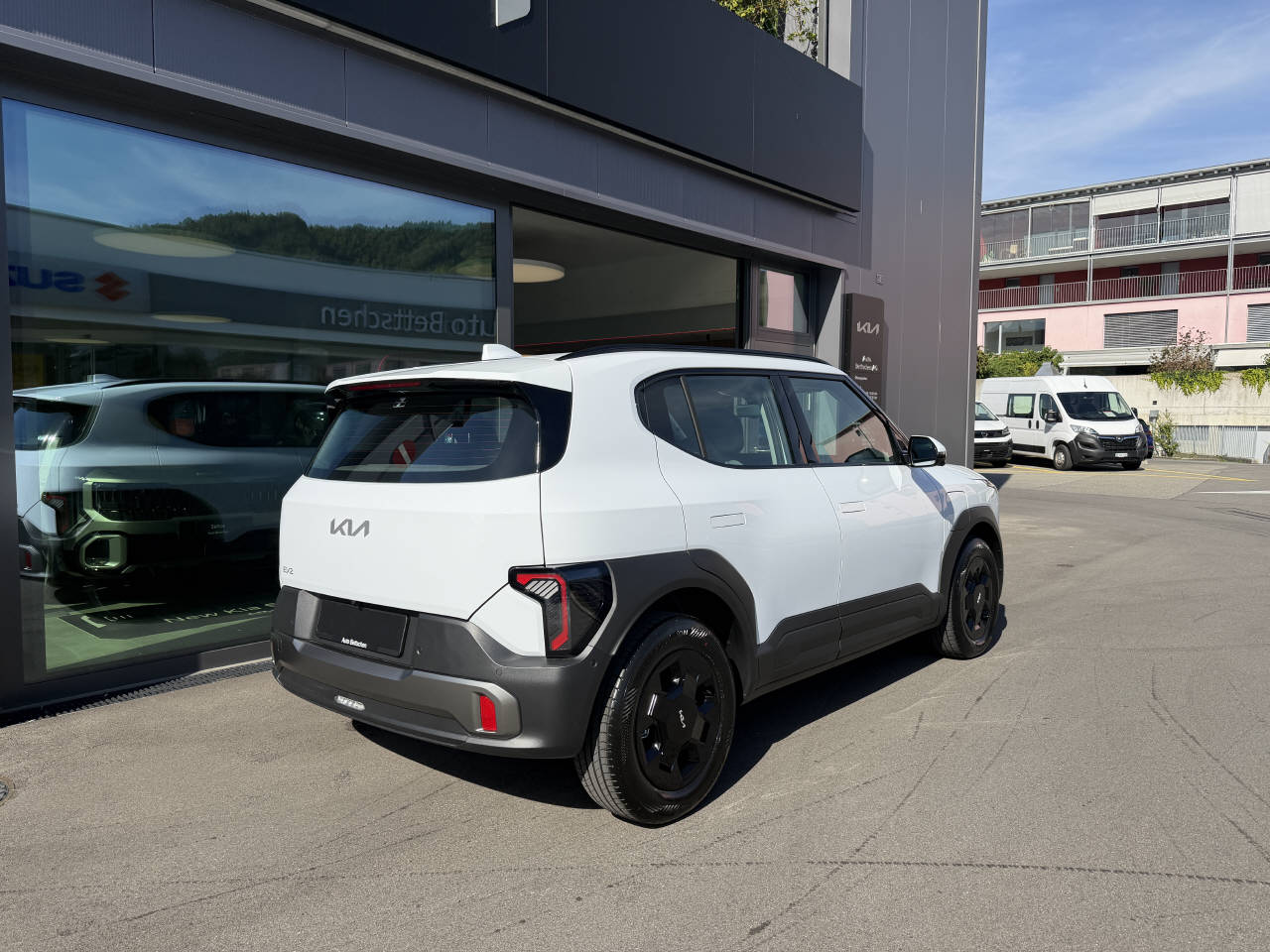 KIA EV2 42.2 kWh Earth 4P-image-3