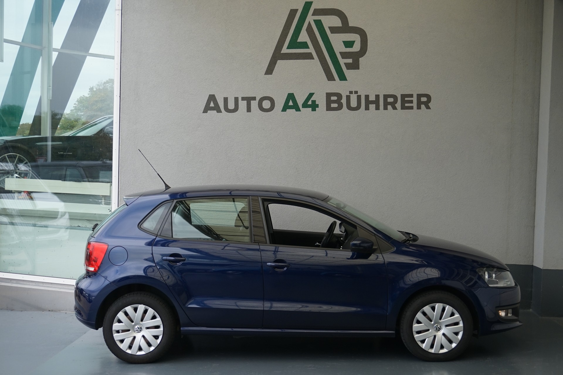 VW Polo 1.4 16V Comfort 5-Gang Handschaltung-image-4