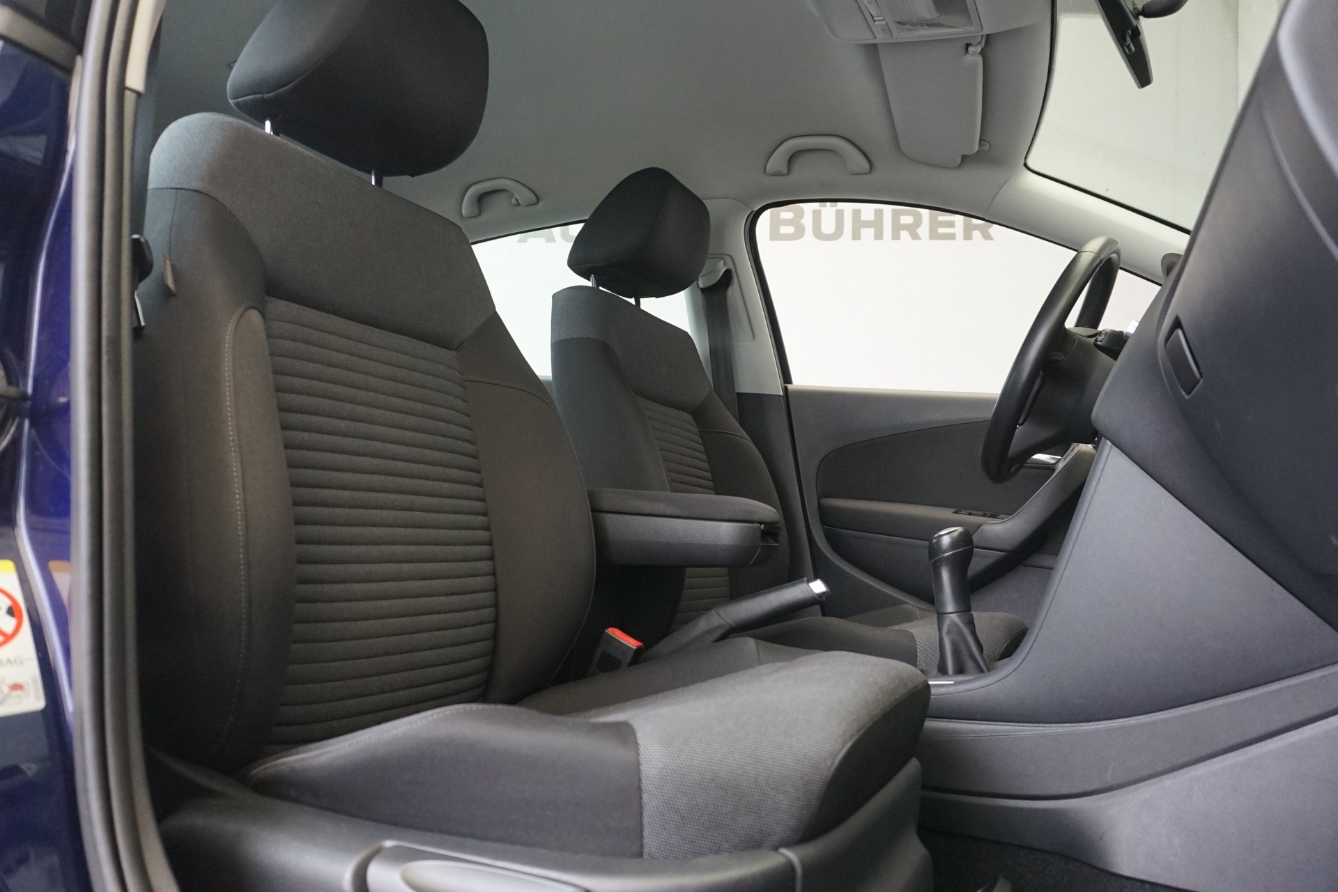 VW Polo 1.4 16V Comfort 5-Gang Handschaltung-image-15