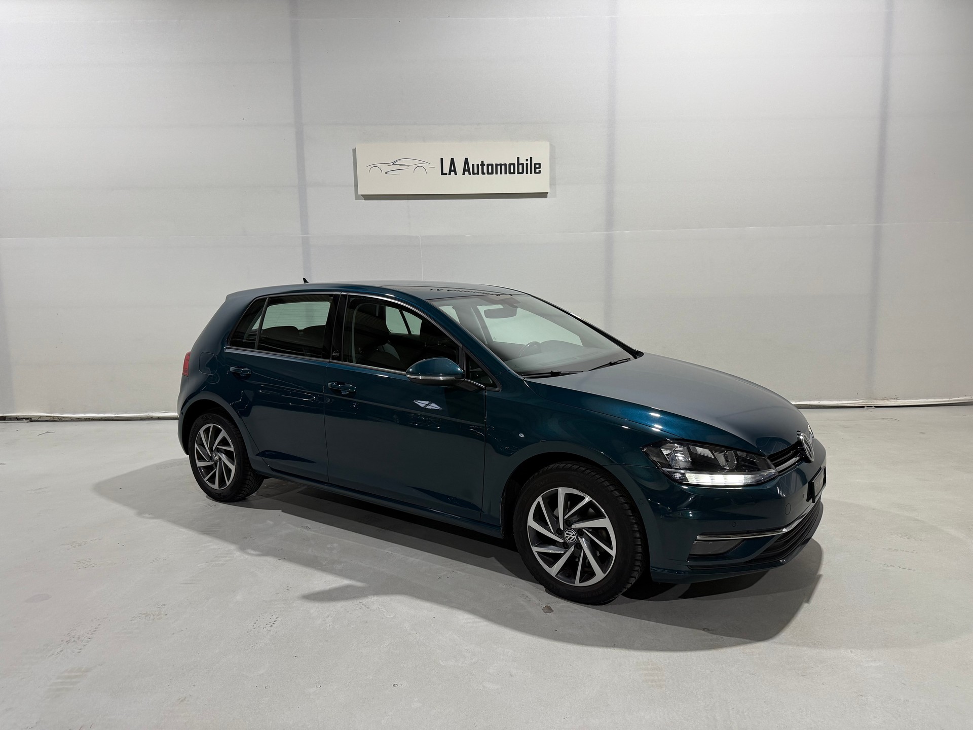 VW Golf 1.0 TSI Comfortline DSG CH Fahrzeug-image-5