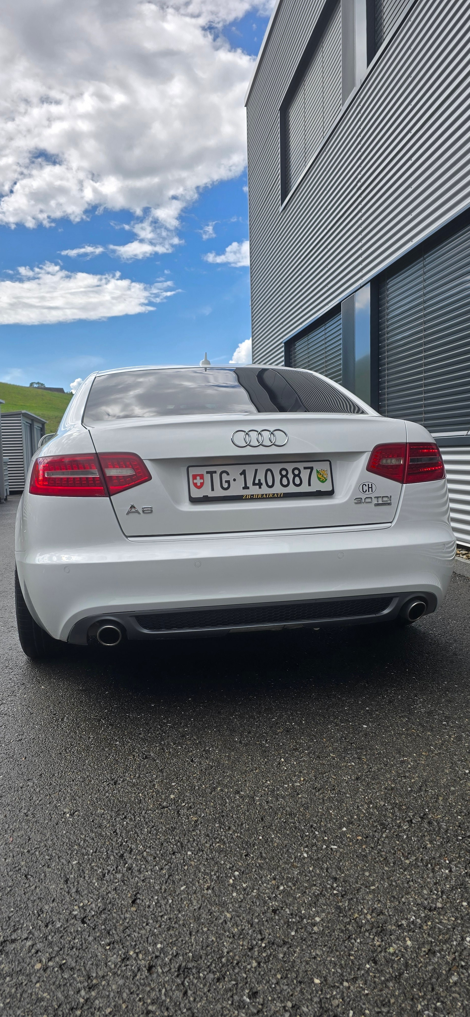 AUDI Audi A6 S line-image-4