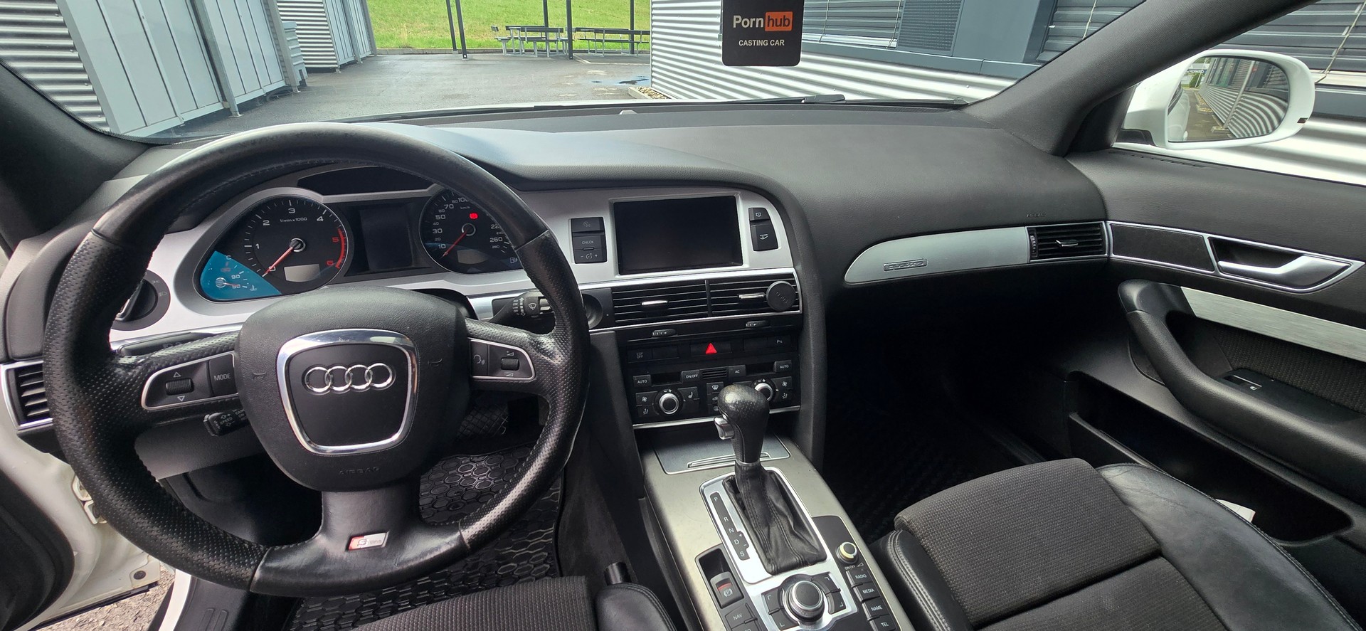 AUDI Audi A6 S line-image-2