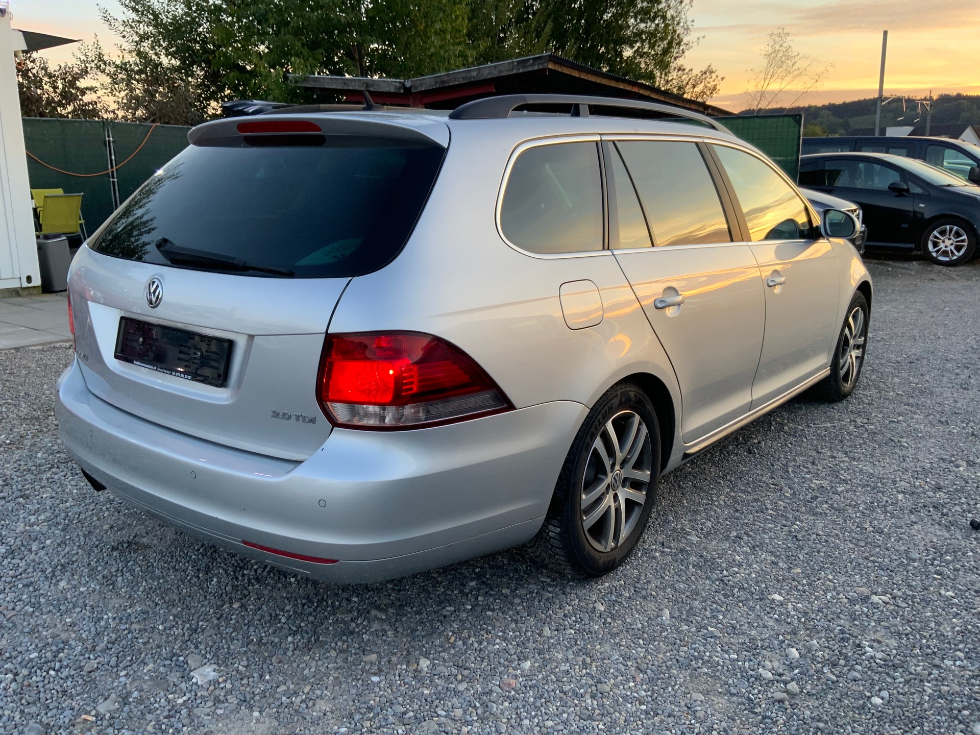 VW Golf Variant 2.0 TDI Comfortline-image-3