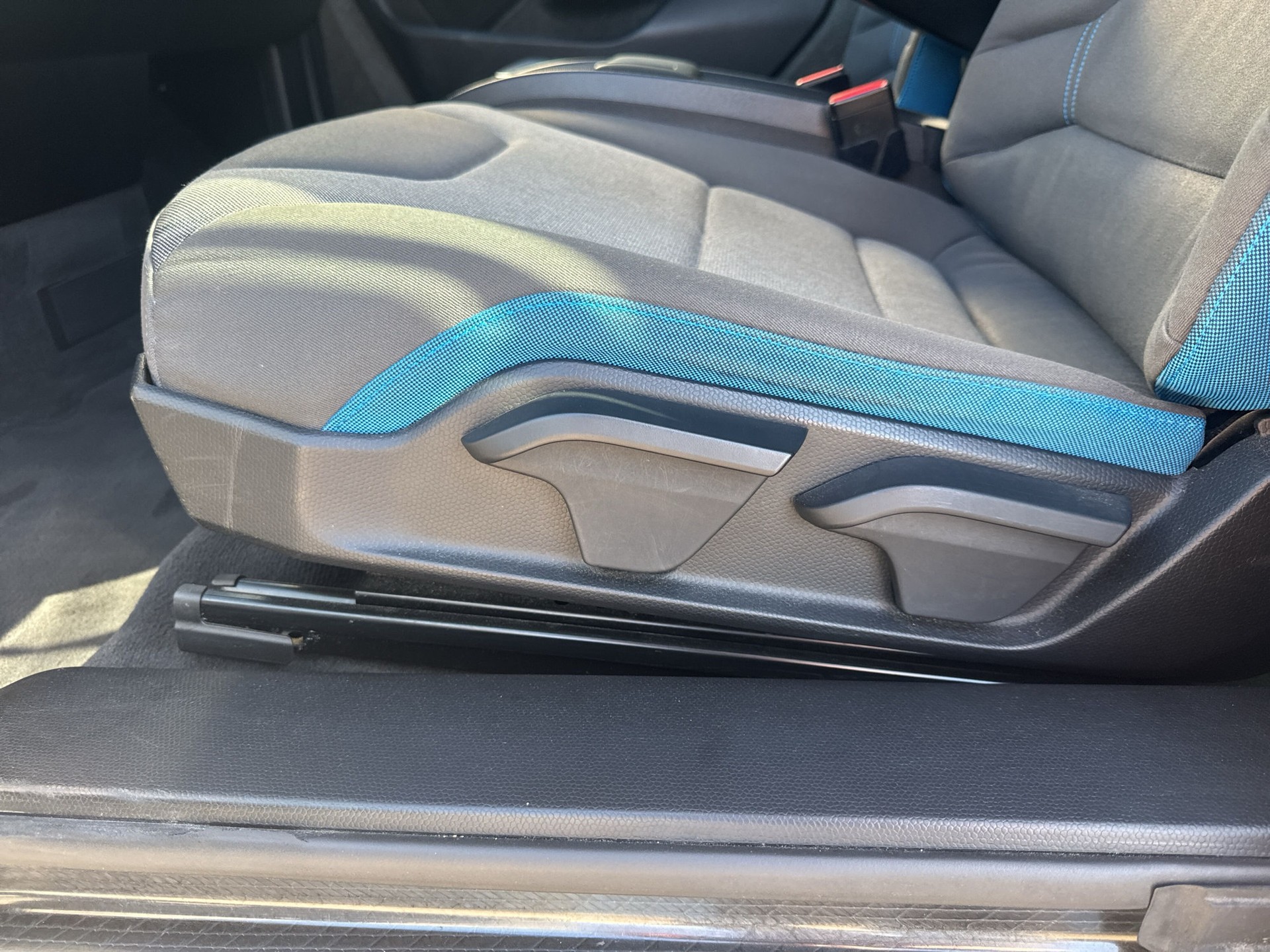 BMW i3s (120Ah) Fleet Edition-image-17