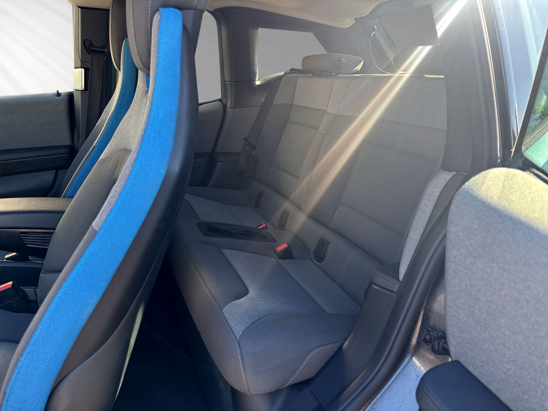 BMW i3s (120Ah) Fleet Edition-image-6