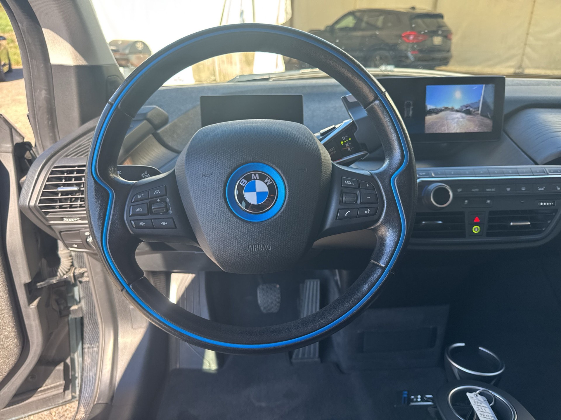 BMW i3s (120Ah) Fleet Edition-image-11