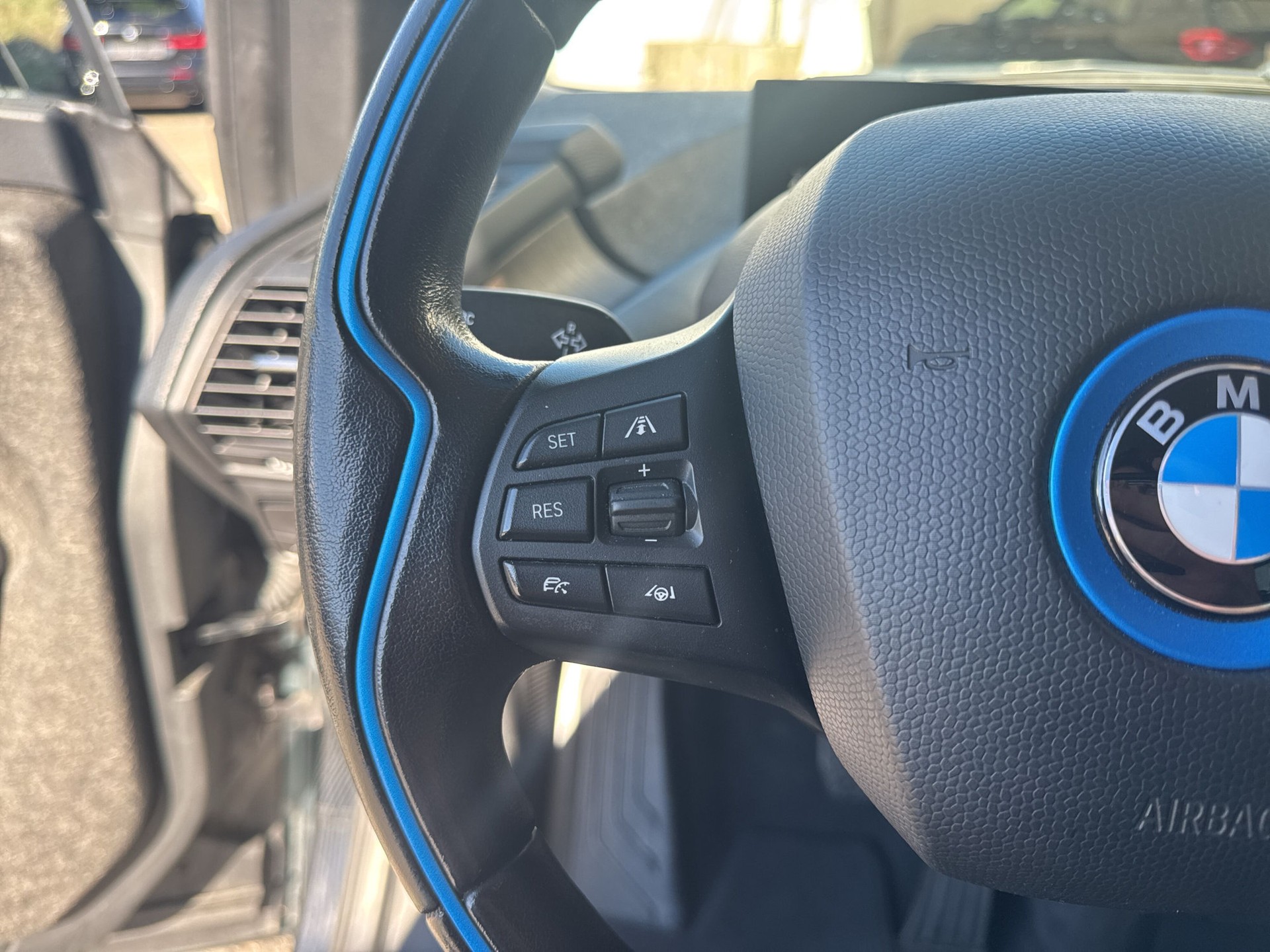 BMW i3s (120Ah) Fleet Edition-image-13