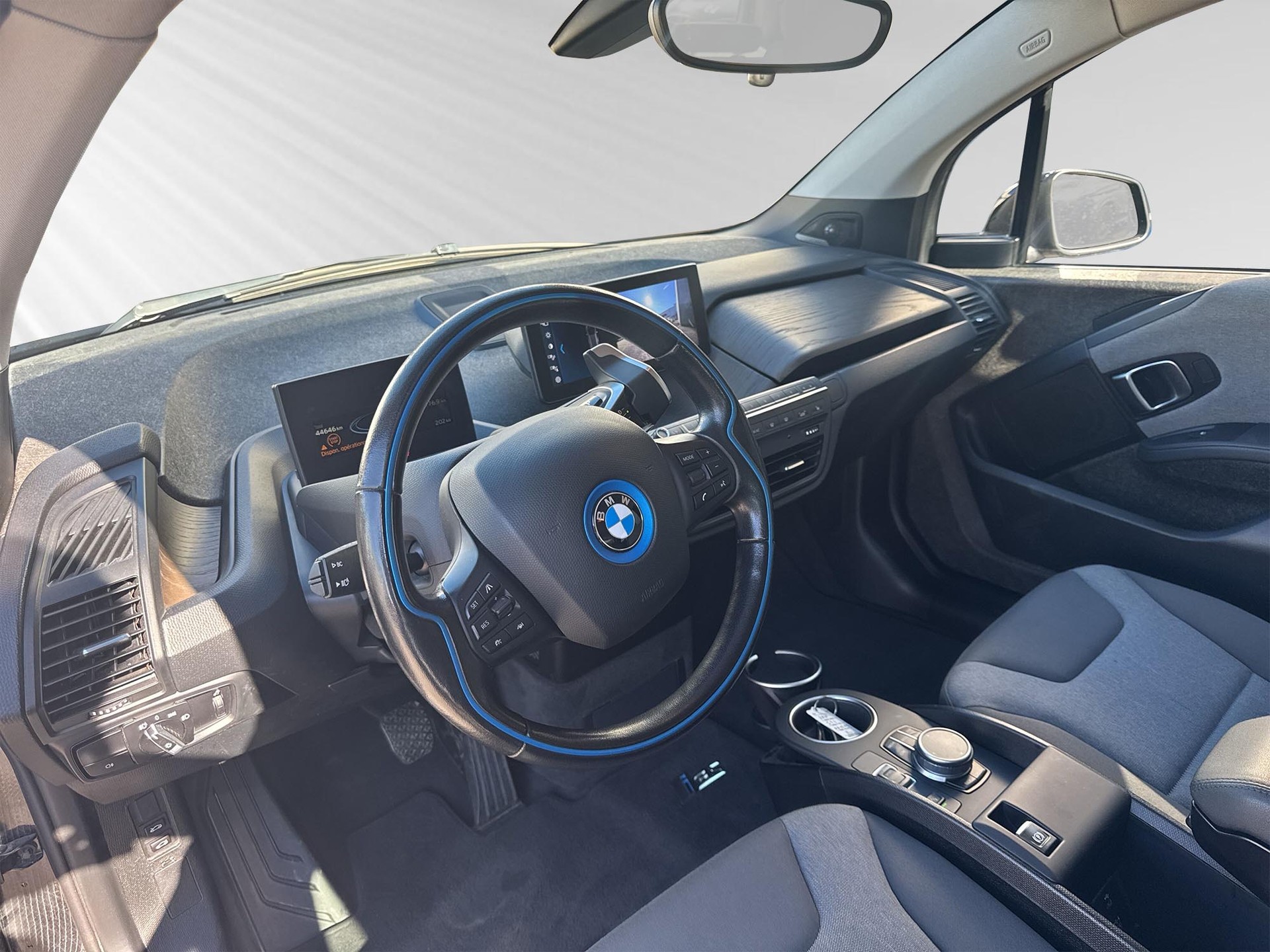 BMW i3s (120Ah) Fleet Edition-image-3