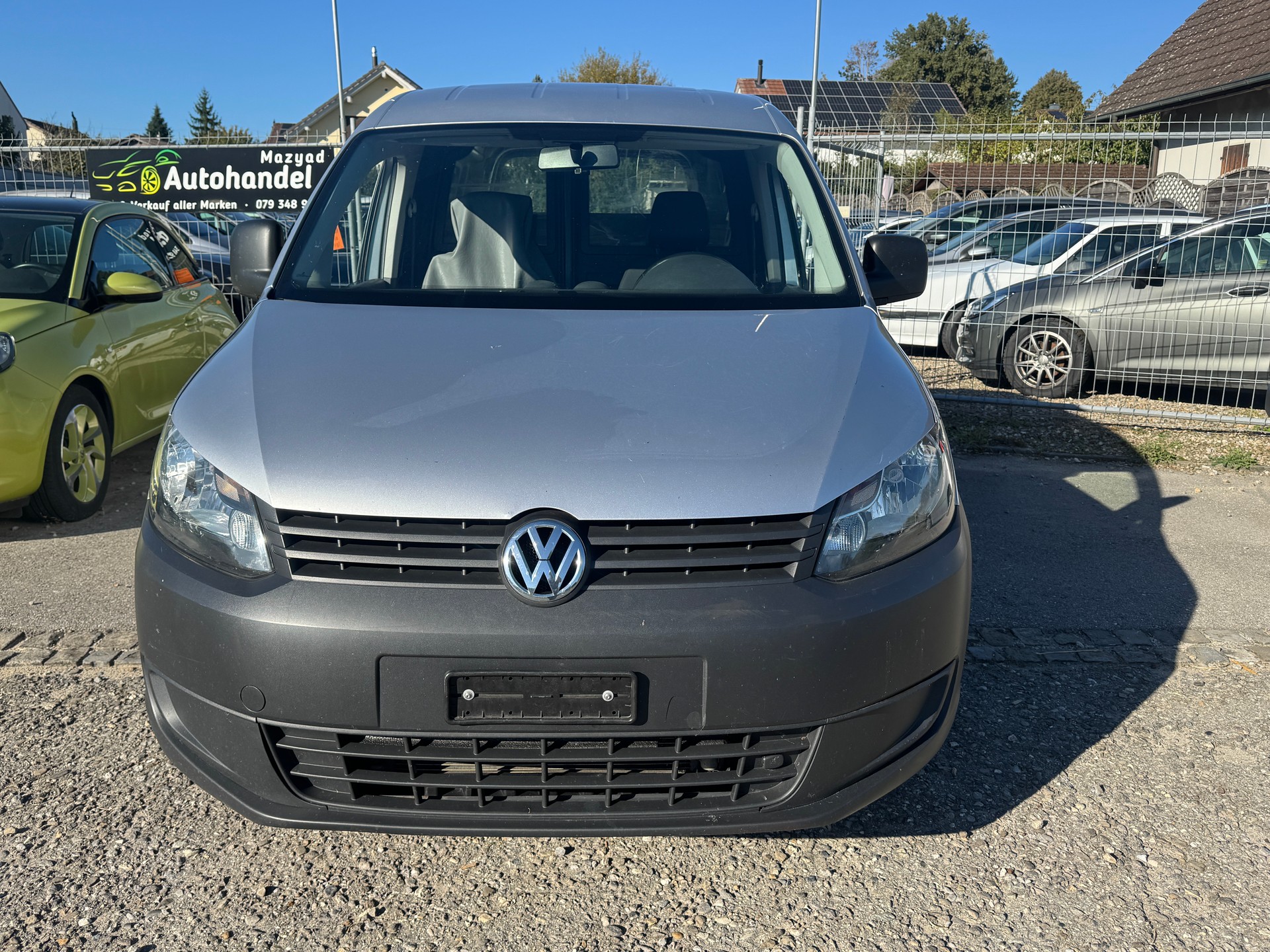 VW Caddy Maxi 2.0 TDI 4Motion-image-0