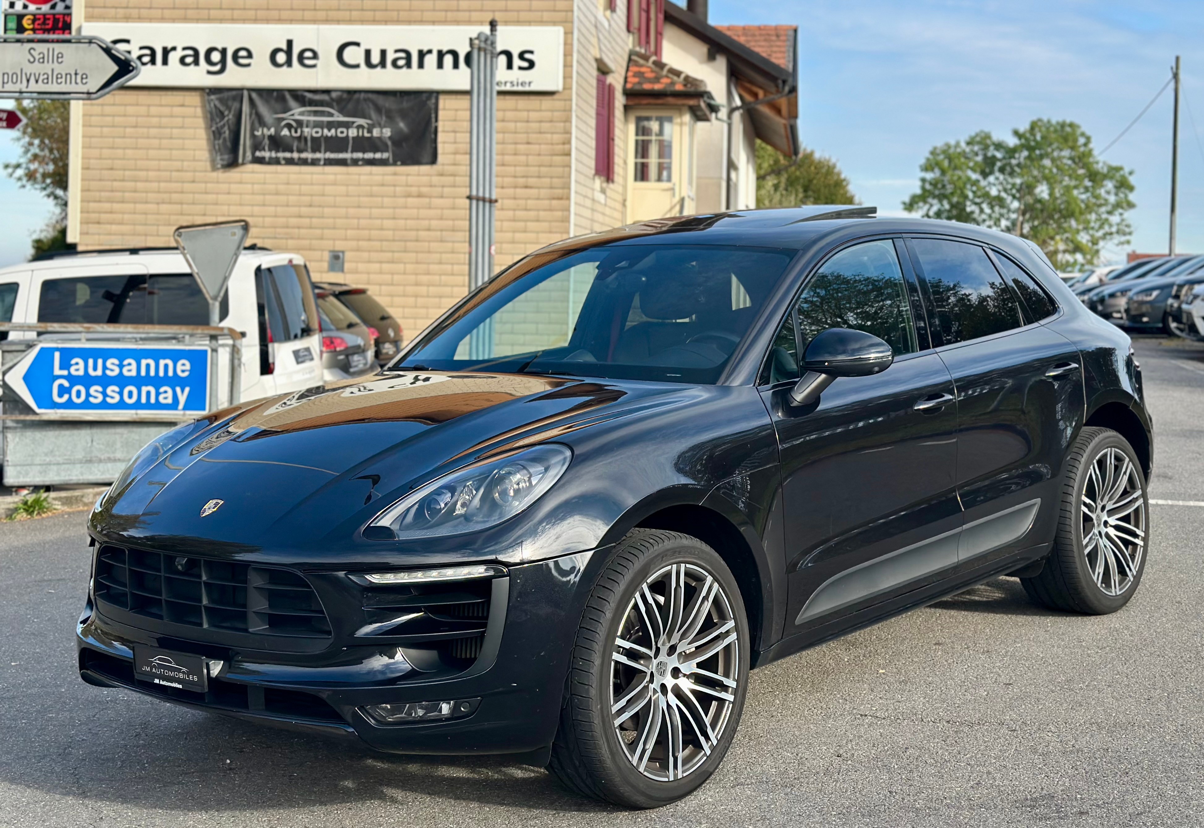 Car photo