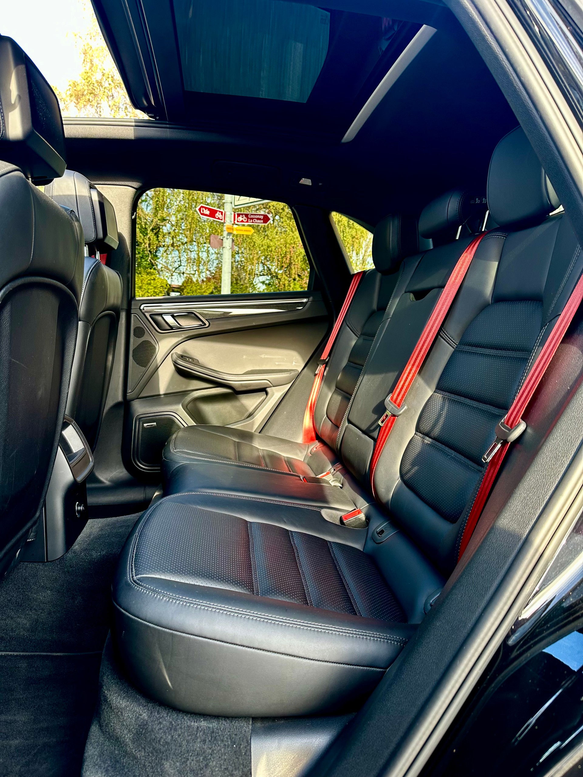 PORSCHE Macan S PDK-image-11