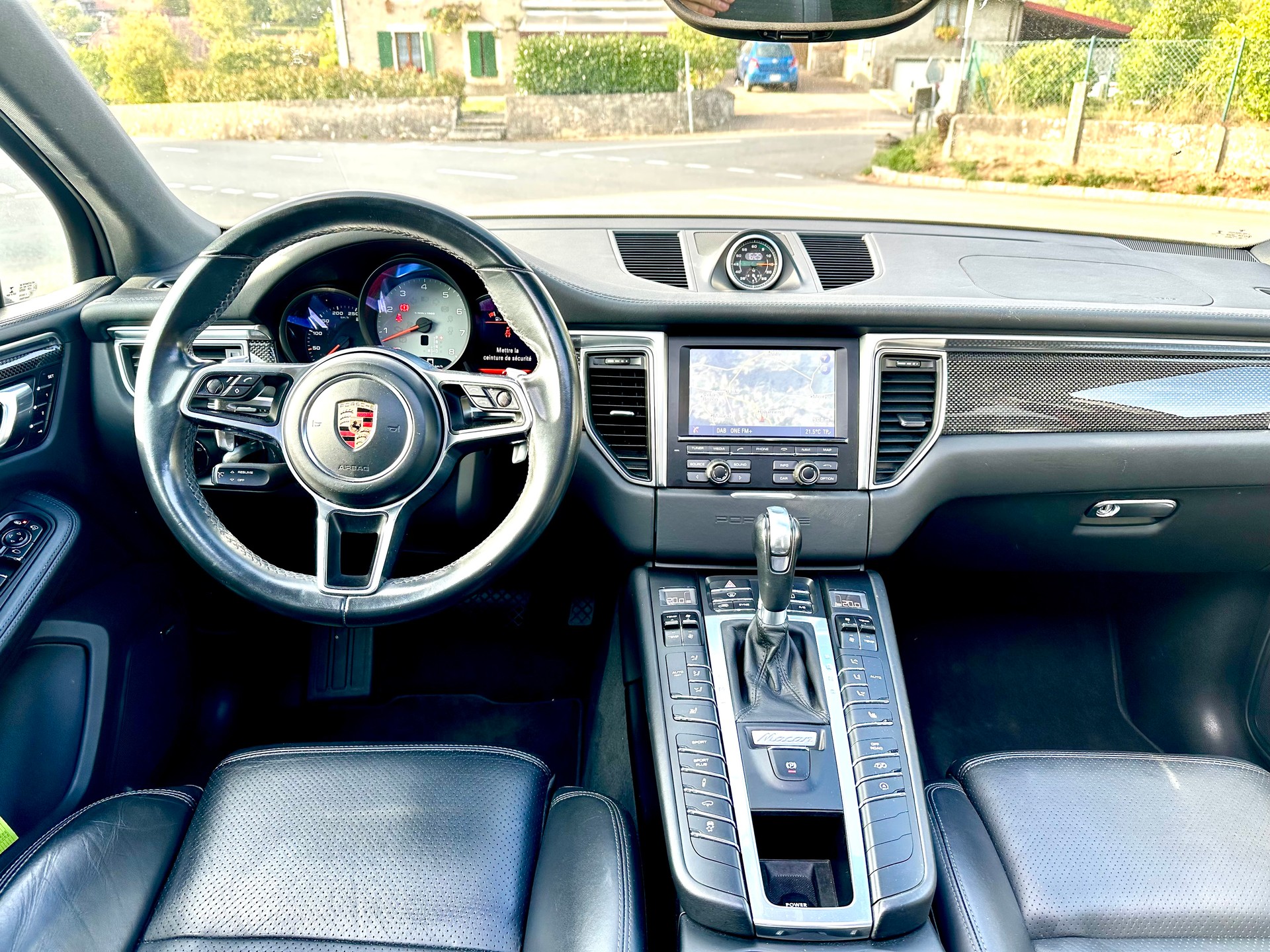 PORSCHE Macan S PDK-image-8