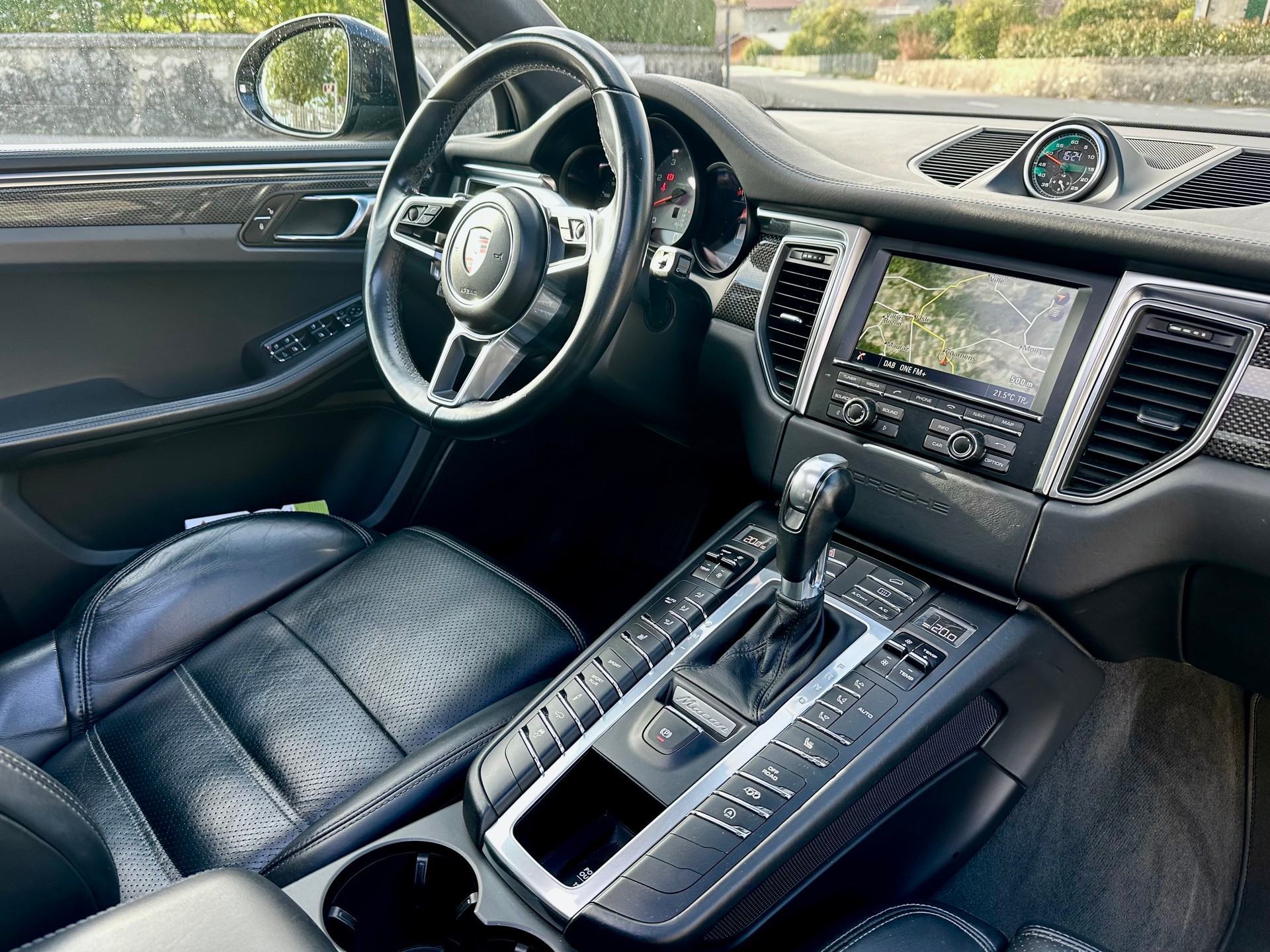 PORSCHE Macan S PDK-image-9