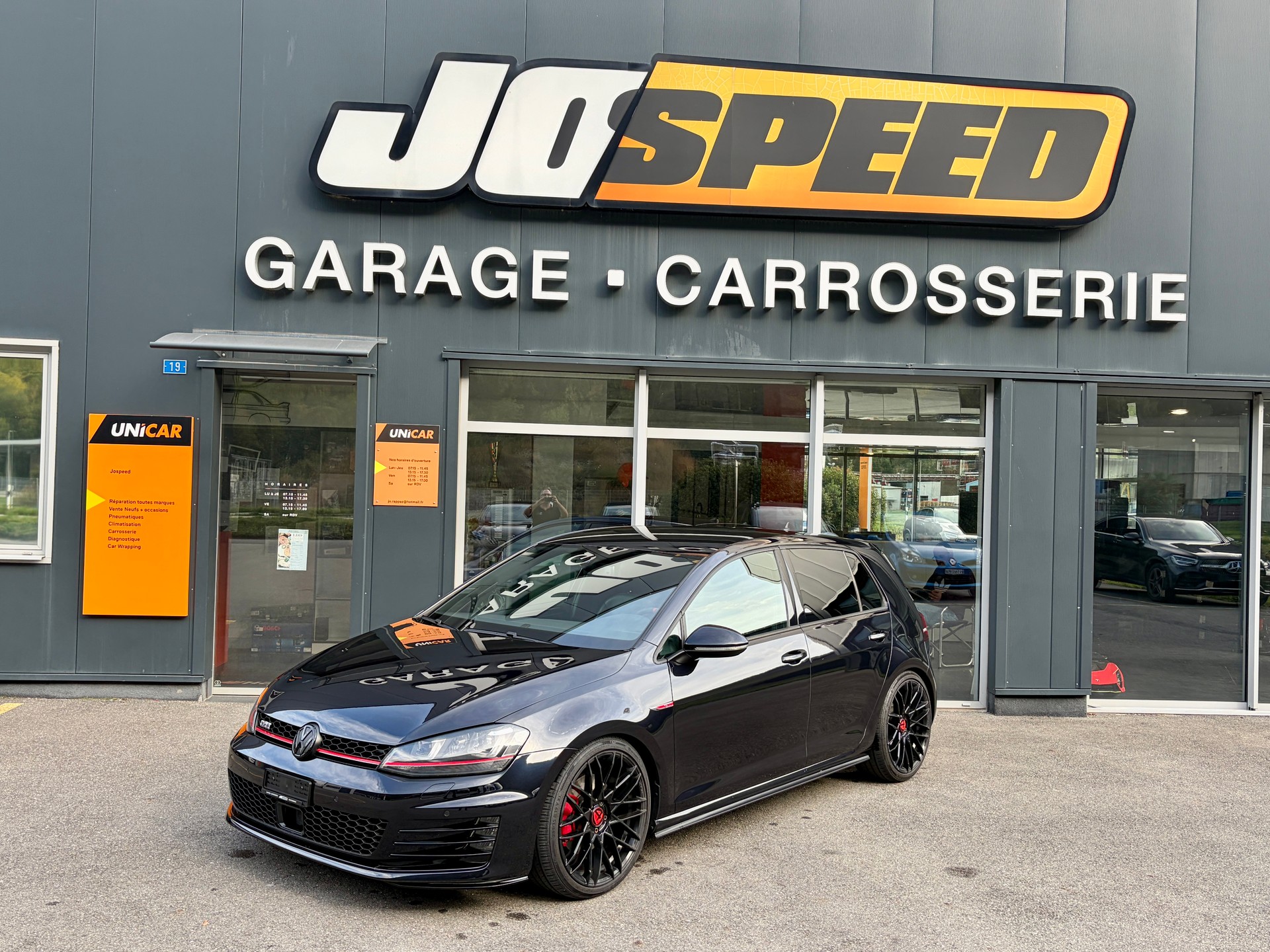 VW Golf 2.0 TSI GTI-image-0