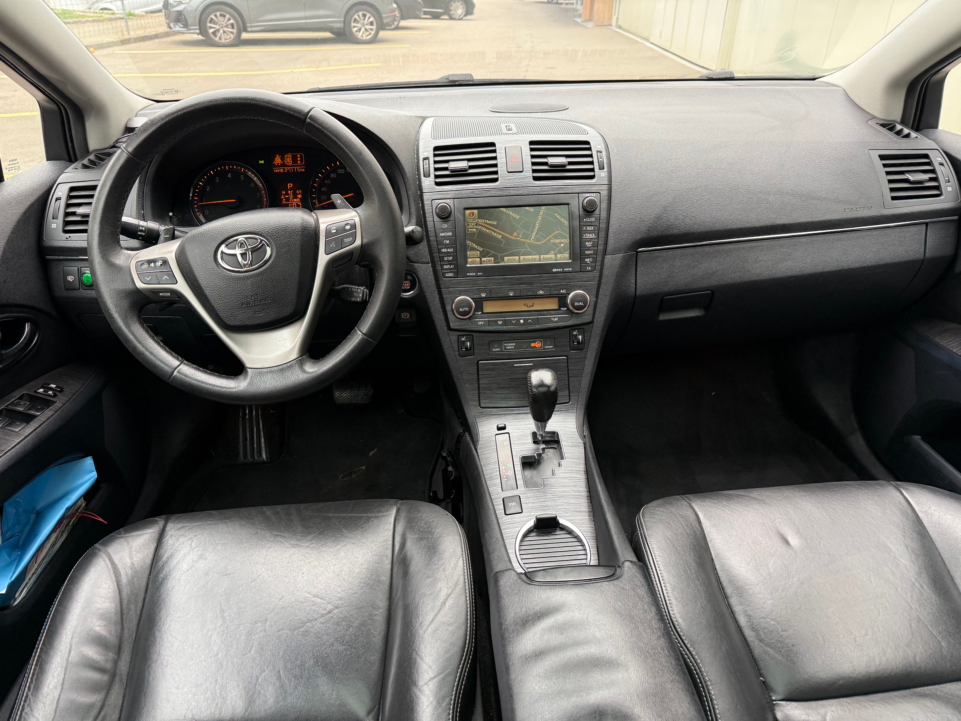 TOYOTA Avensis Sportswagon 2.0 Sol Premium Multidrive-image-7