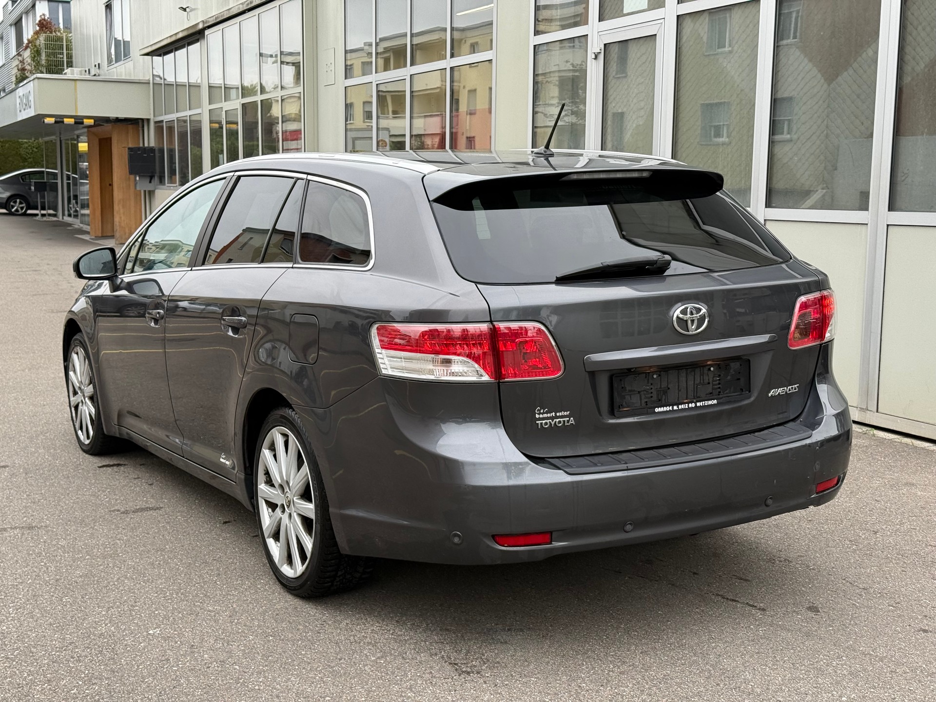 TOYOTA Avensis Sportswagon 2.0 Sol Premium Multidrive-image-4