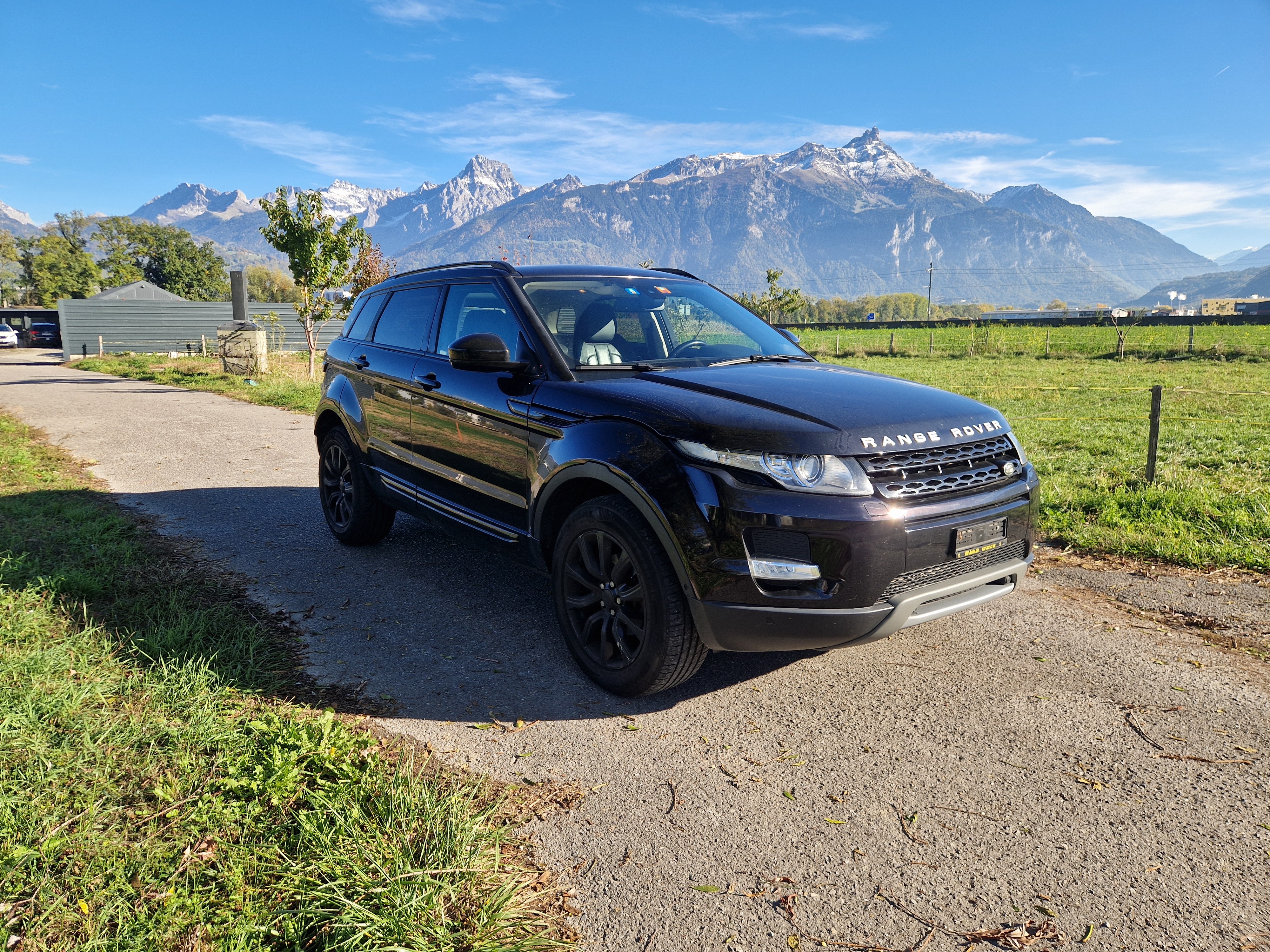 Car photo