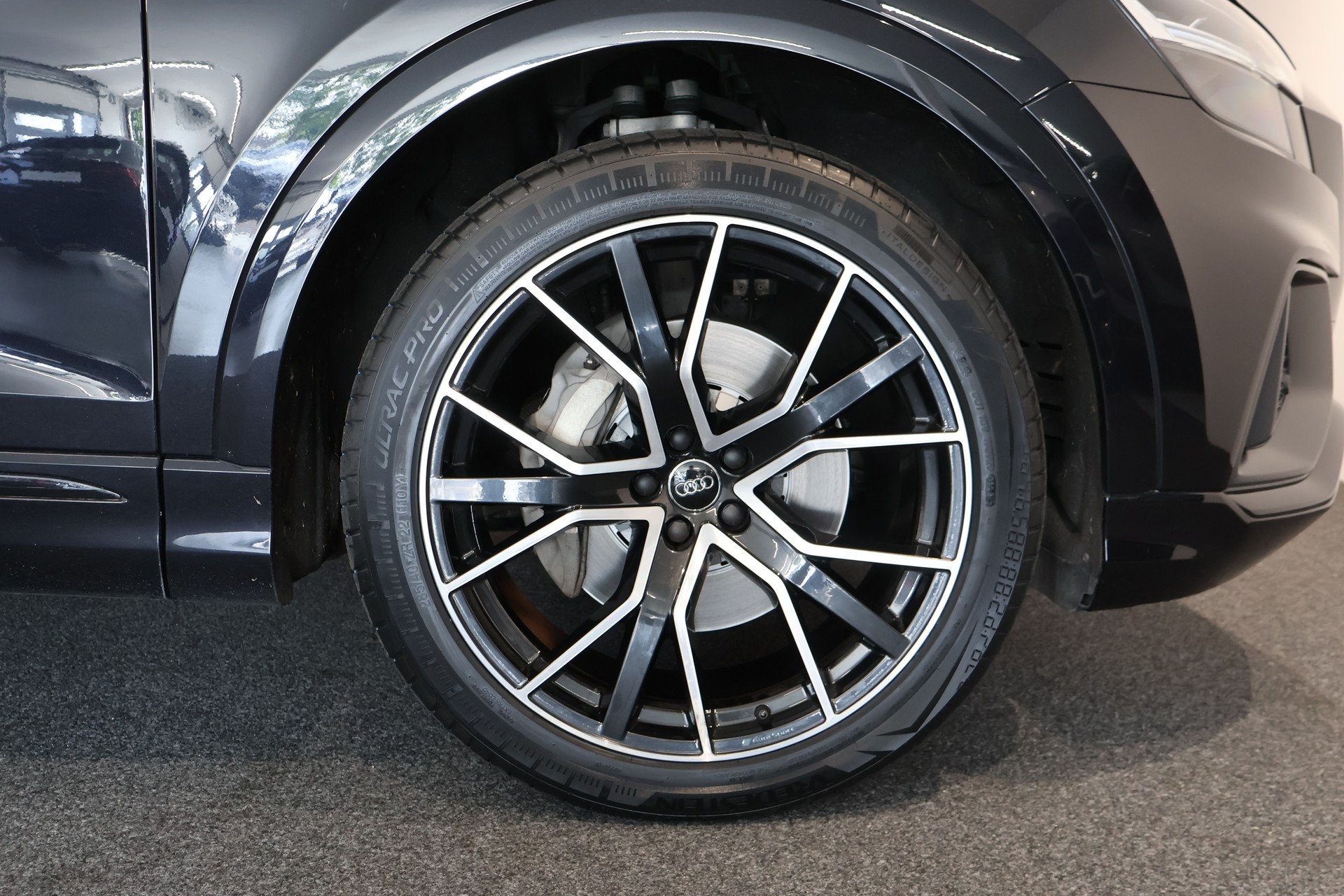 AUDI Q8 50 TDI quattro tiptronic-image-27