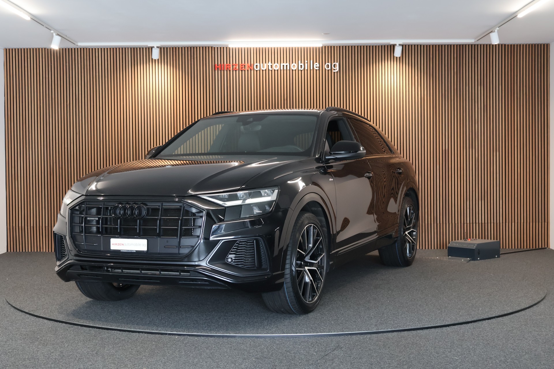 AUDI Q8 50 TDI quattro tiptronic-image-0