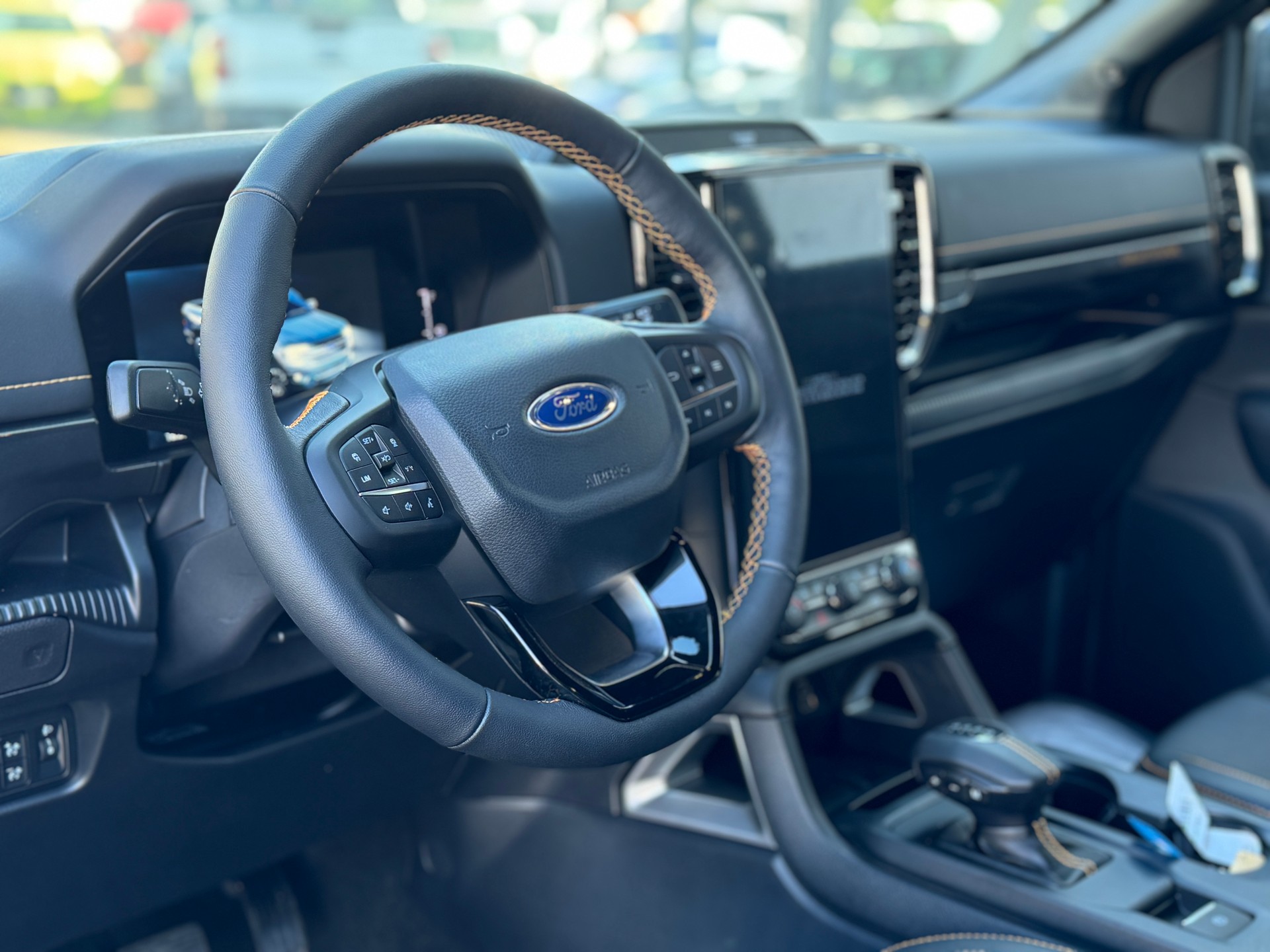 FORD Ranger Wildtrak 3.0 Eco Blue 4WD Automat-image-10