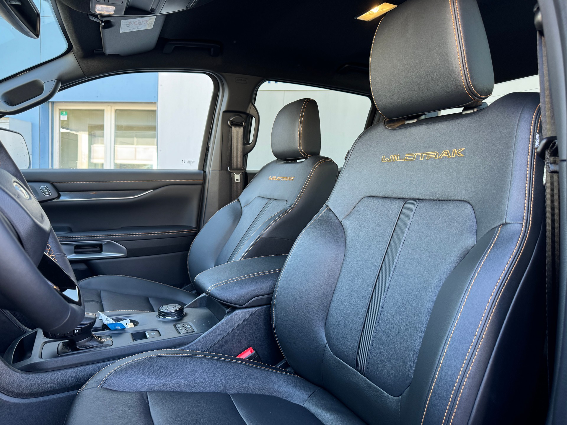 FORD Ranger Wildtrak 3.0 Eco Blue 4WD Automat-image-9