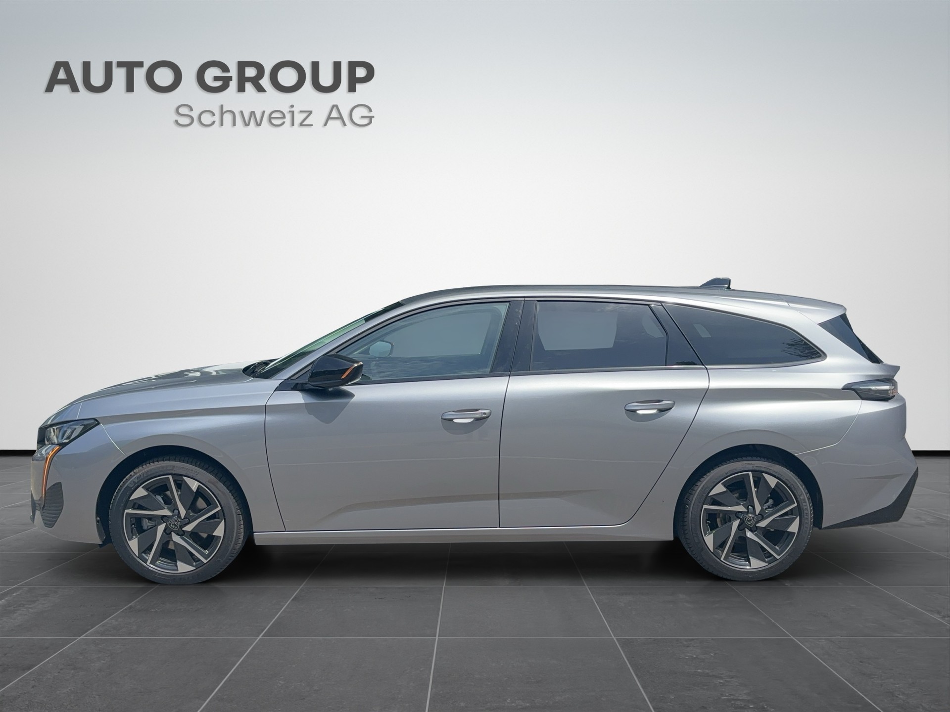 PEUGEOT 308 SW 1.2 Pure Tech Allure EAT8 LEASING AB 375.71 CHF / MONAT-image-1